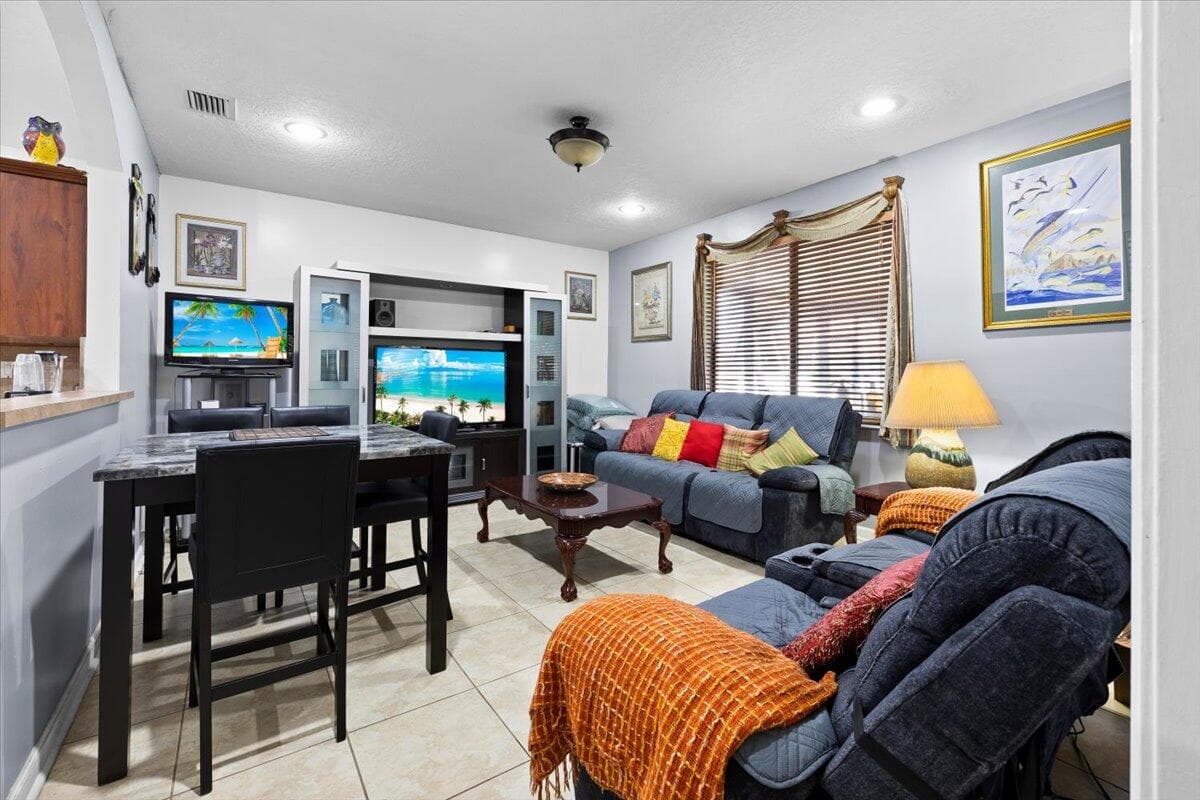 20300 SW 129th Place, Miami, FL 33177 — photo 32 of 44