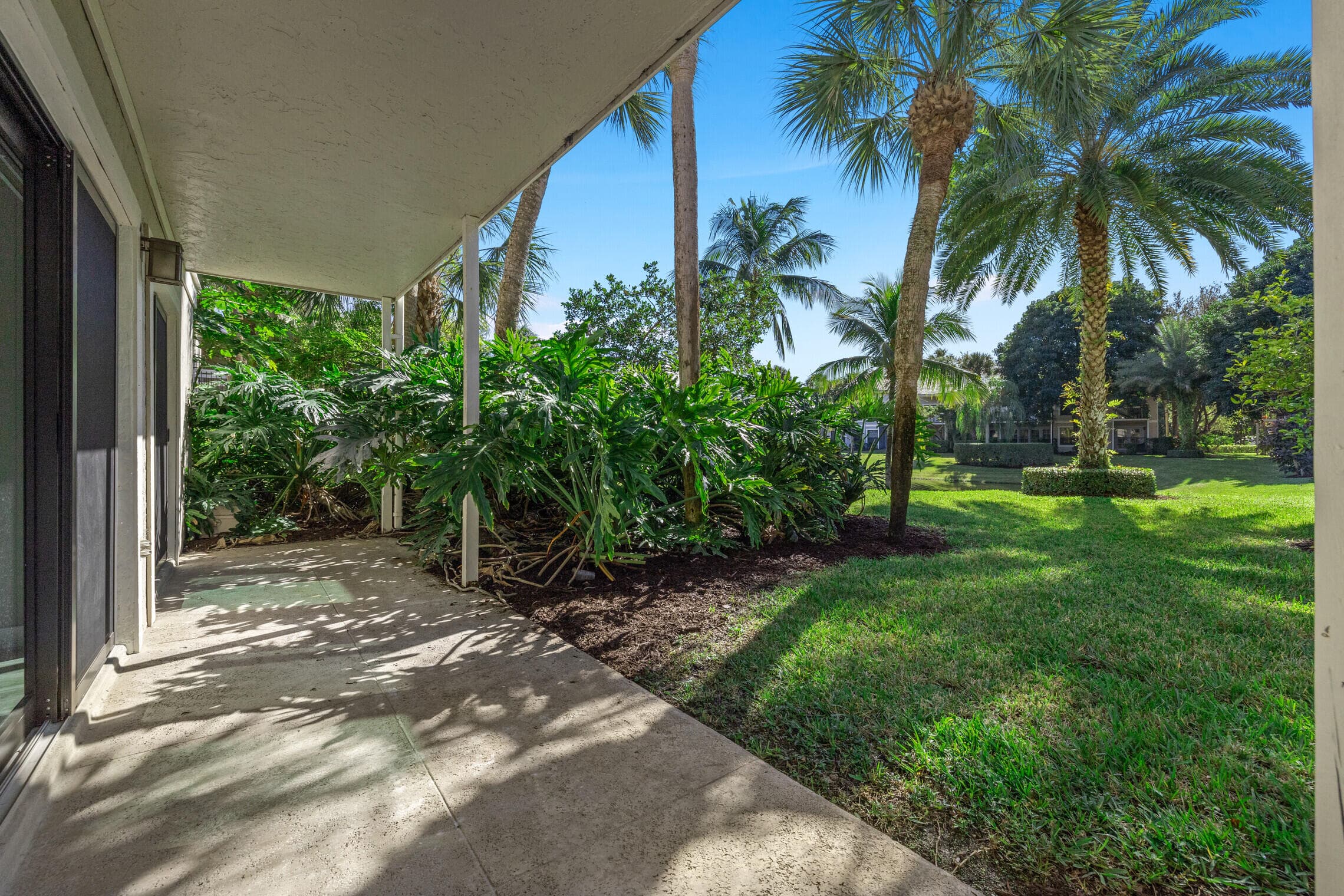 11863 Wimbledon Circle 438, Wellington, FL 33414 — photo 22 of 29