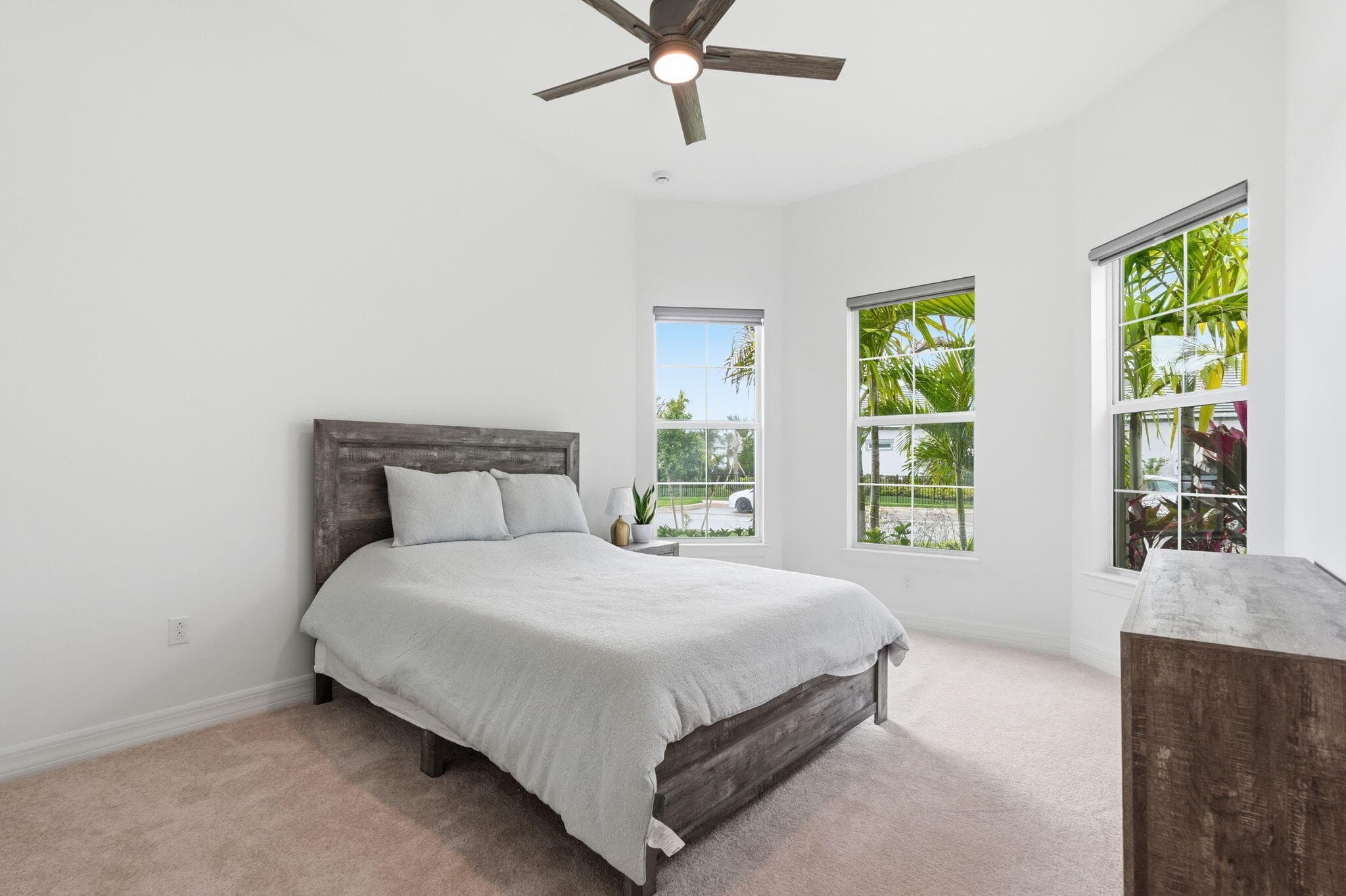 10550 Northbrook Circle, Palm Beach Gardens, FL 33412 — photo 43 of 75