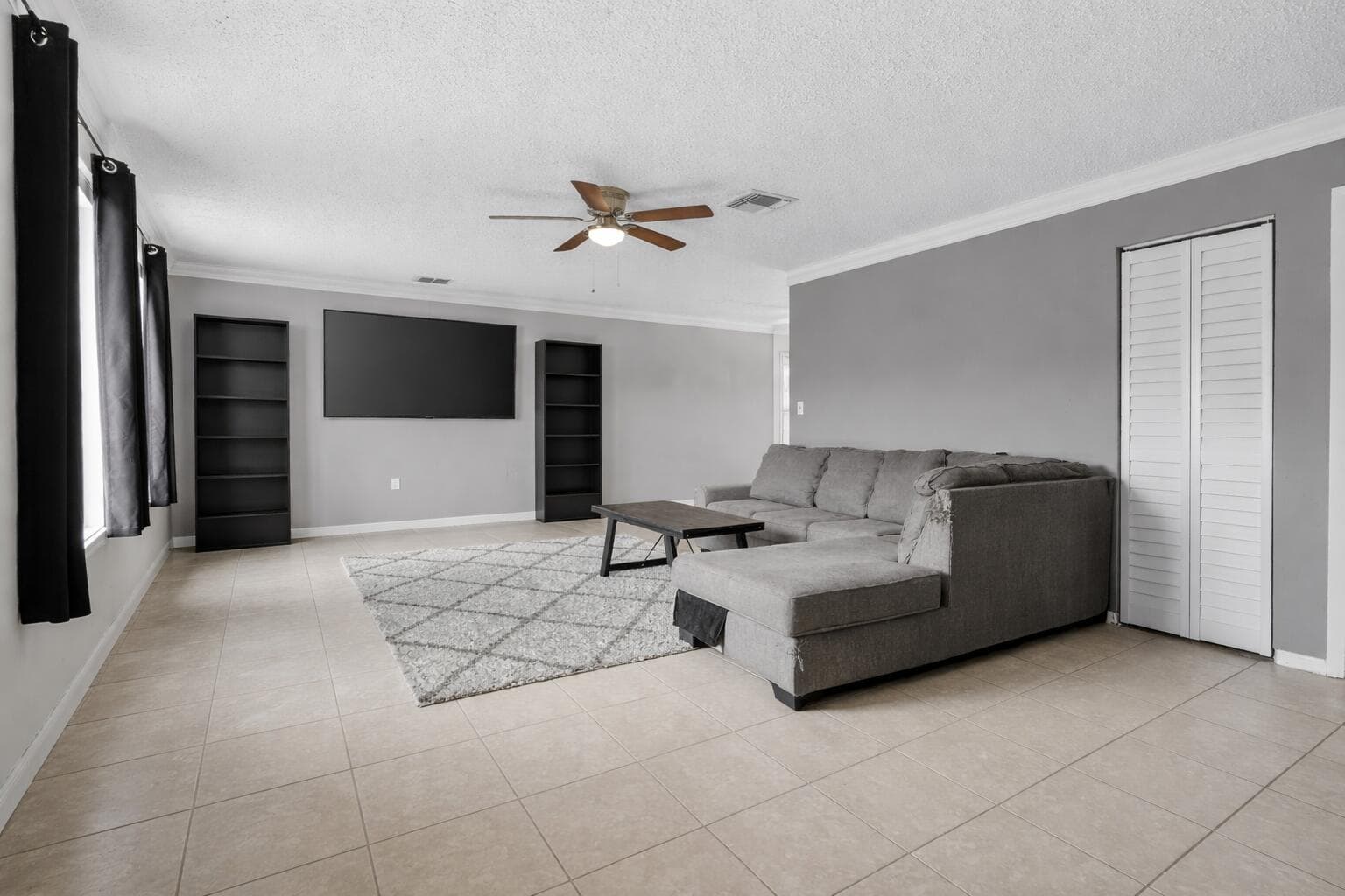 2289 SE Carnation Road, Port St. Lucie, FL 34952 — photo 4 of 34