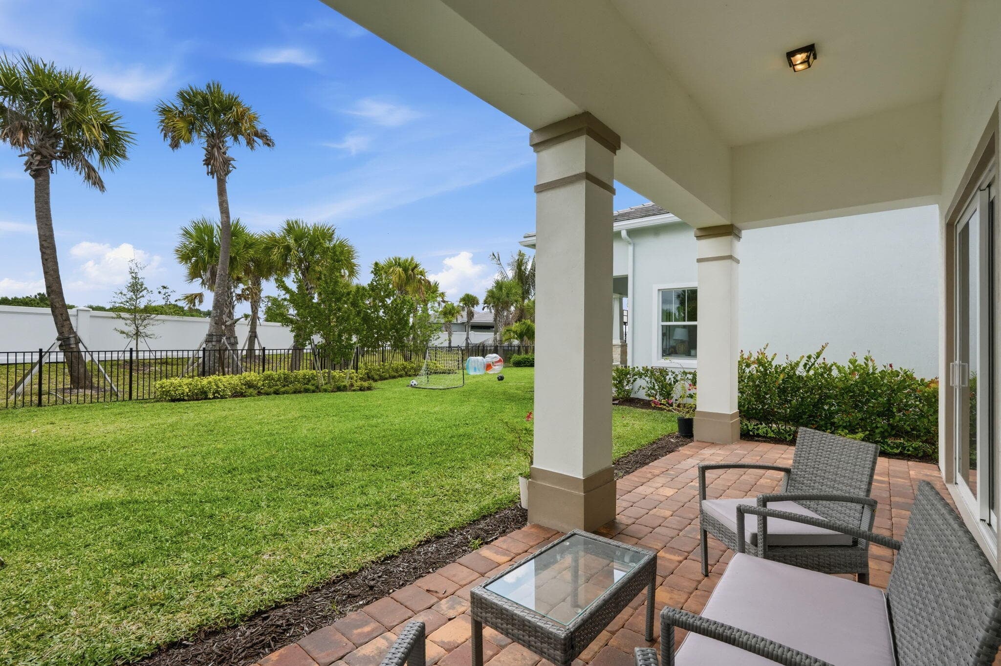 10550 Northbrook Circle, Palm Beach Gardens, FL 33412 — photo 12 of 75