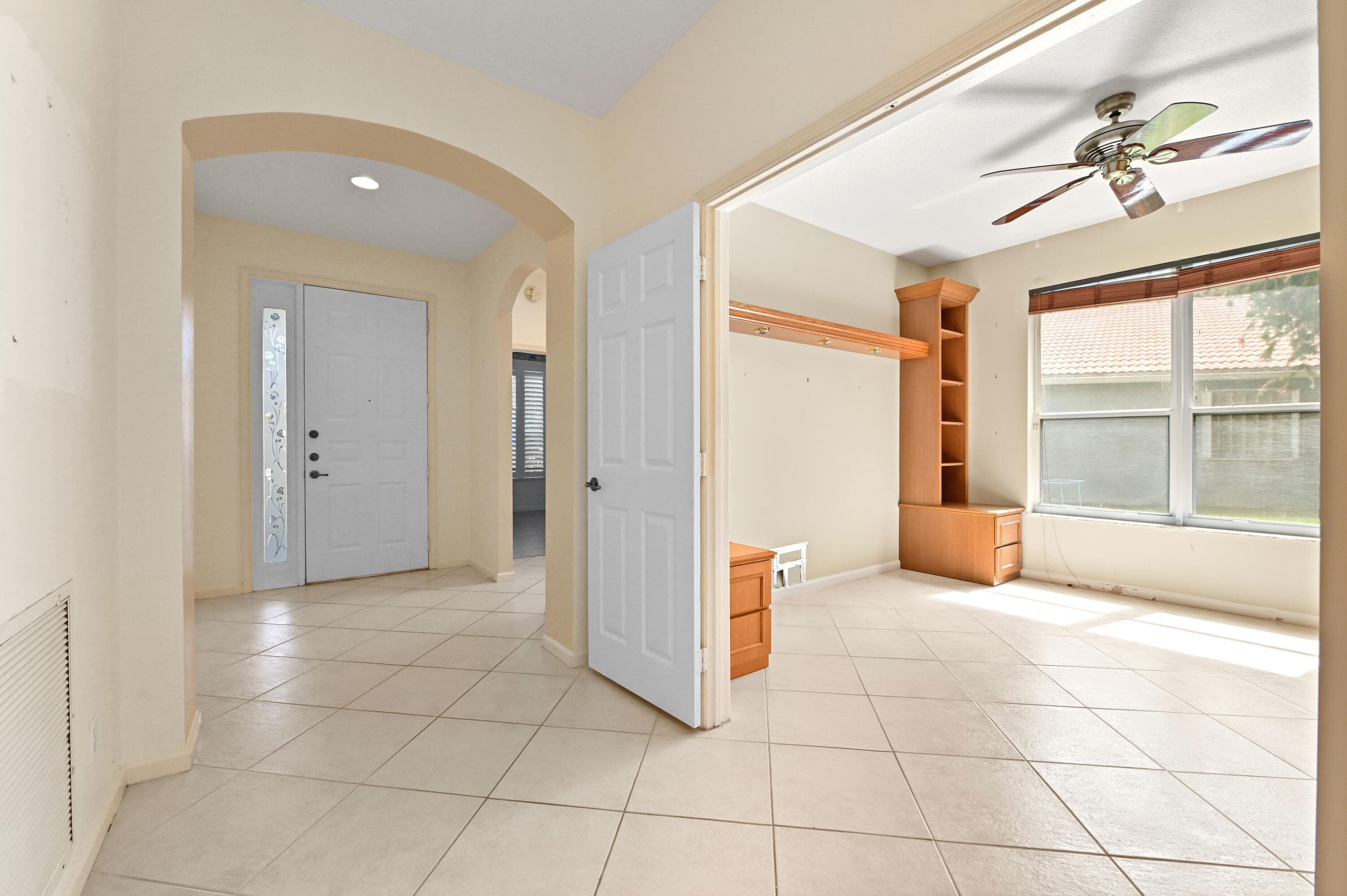 6439 Pebble Creek Way, Boynton Beach, FL 33437 — photo 1 of 32