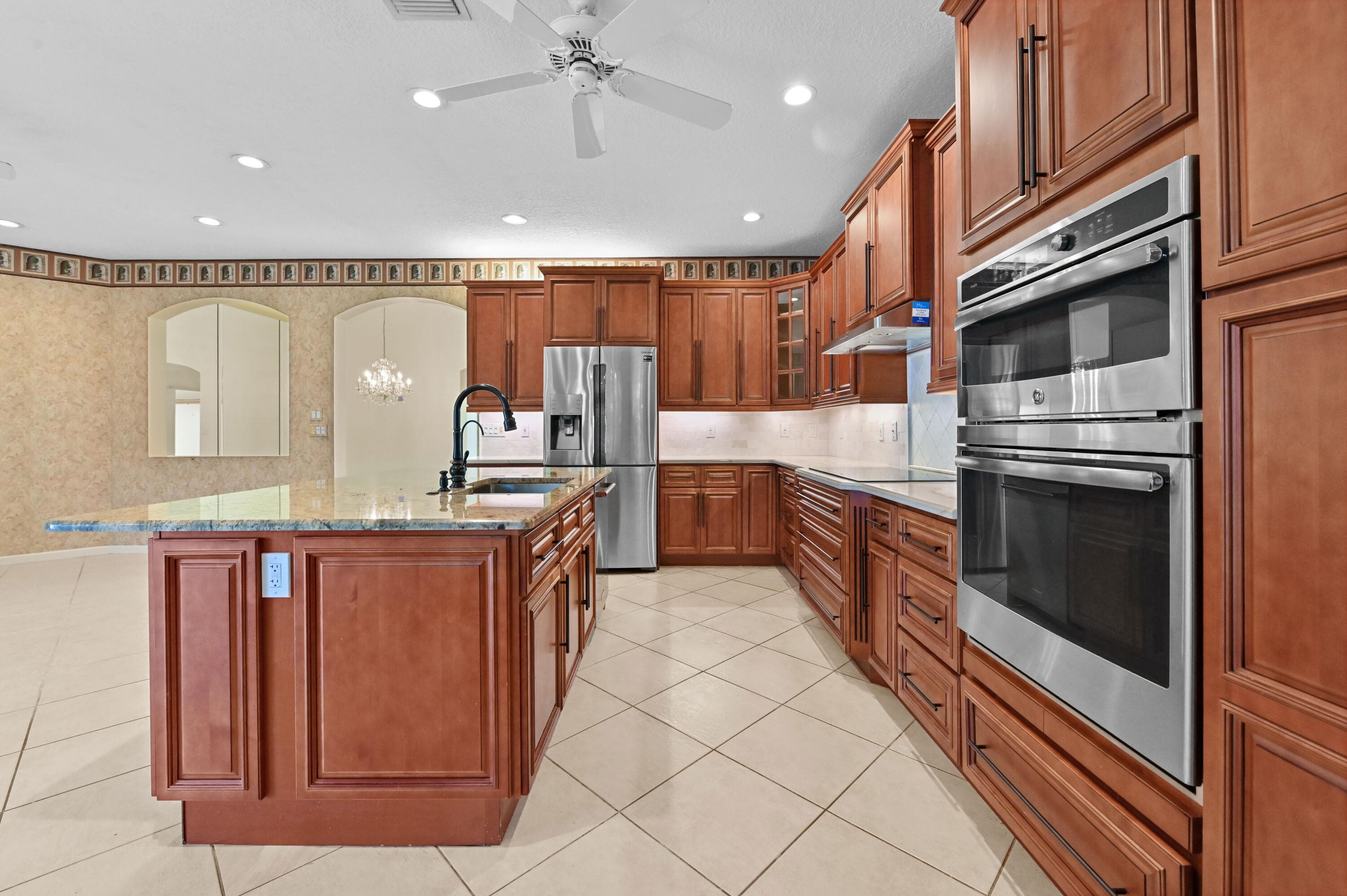 6439 Pebble Creek Way, Boynton Beach, FL 33437 — photo 8 of 32