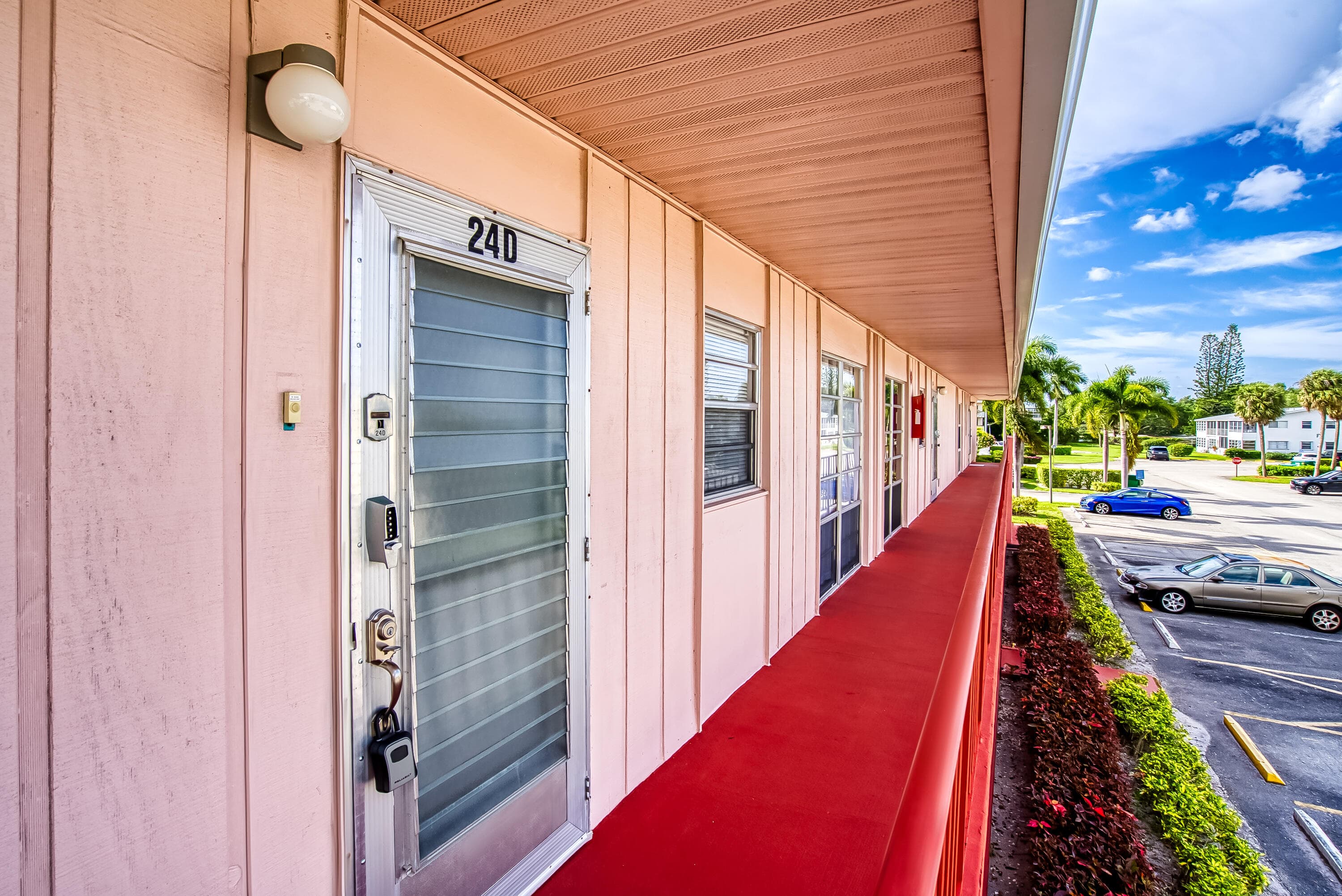 24 Golfs Edge D, West Palm Beach, FL 33417 — photo 4 of 63