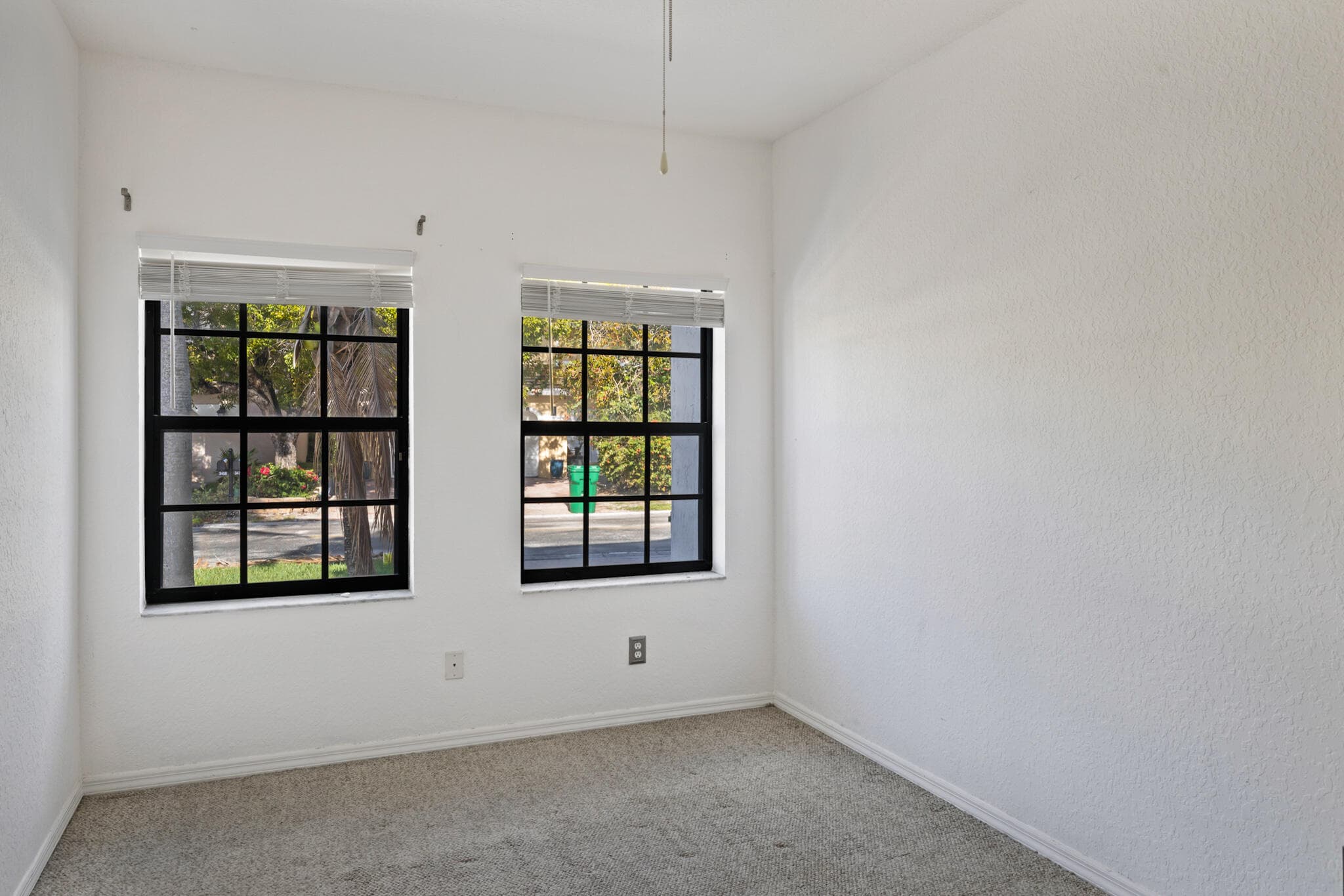 3471 NW 112th Avenue, Coral Springs, FL 33065 — photo 6 of 33
