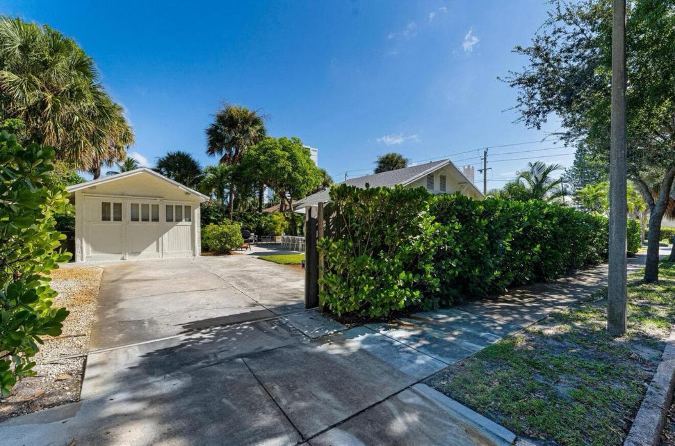 5301 N Flagler Drive, West Palm Beach, FL 33407 — photo 31 of 62