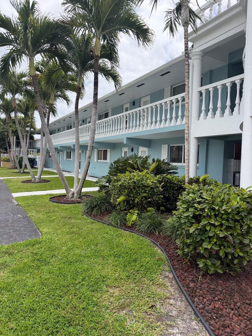 1100 Pine Drive 102, Pompano Beach, FL 33060 — photo 1 of 27