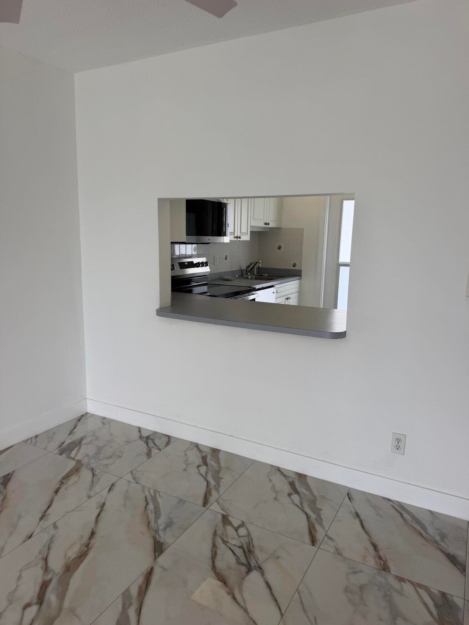 1100 Pine Drive 102, Pompano Beach, FL 33060 — photo 4 of 27