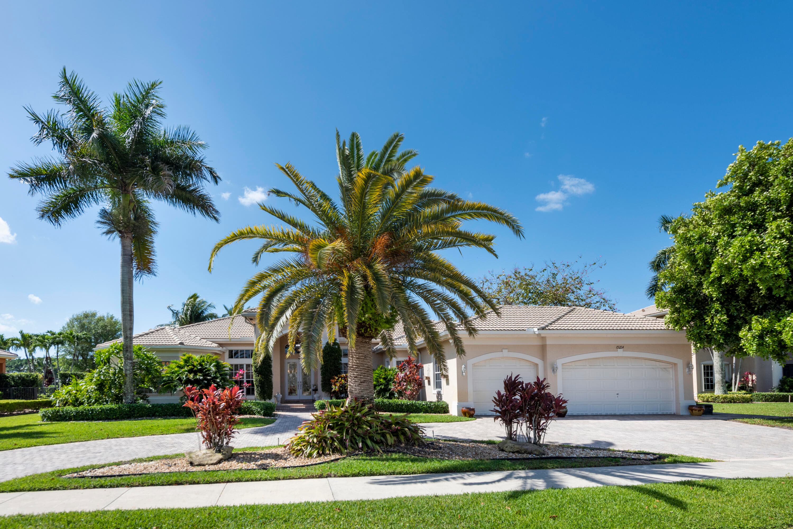 15234 SW 40th Street, Davie, FL 33331 — photo 40 of 59