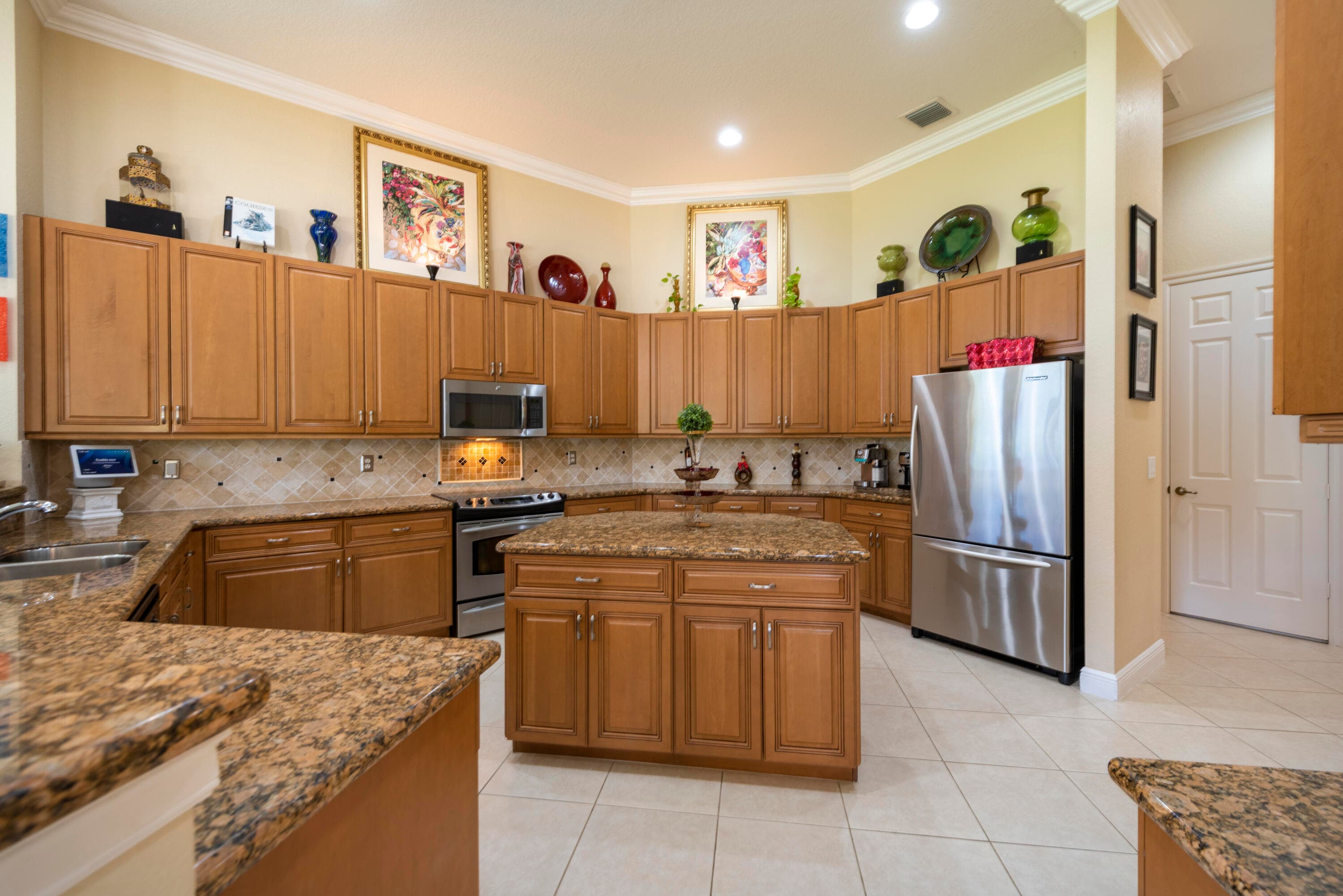 15234 SW 40th Street, Davie, FL 33331 — photo 17 of 59