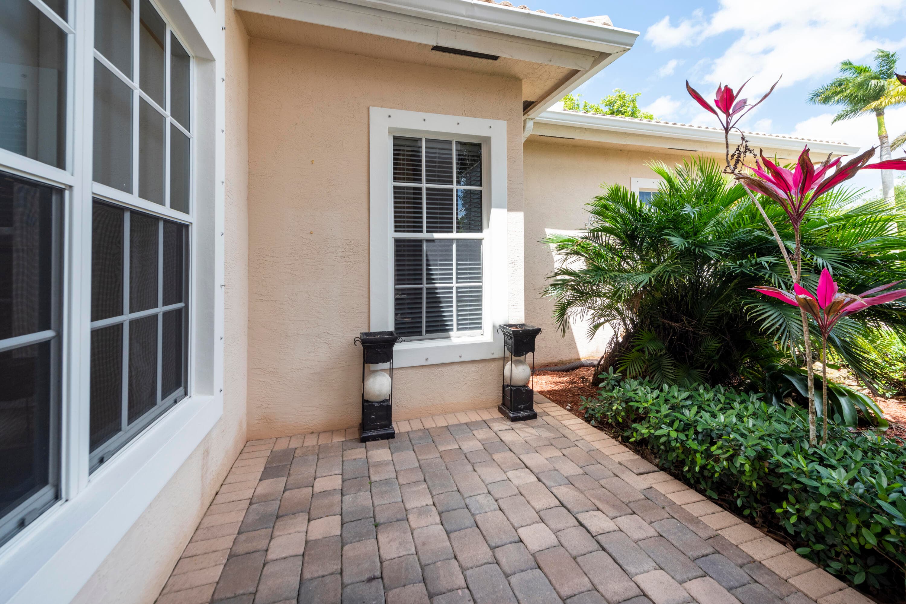 15234 SW 40th Street, Davie, FL 33331 — photo 42 of 59