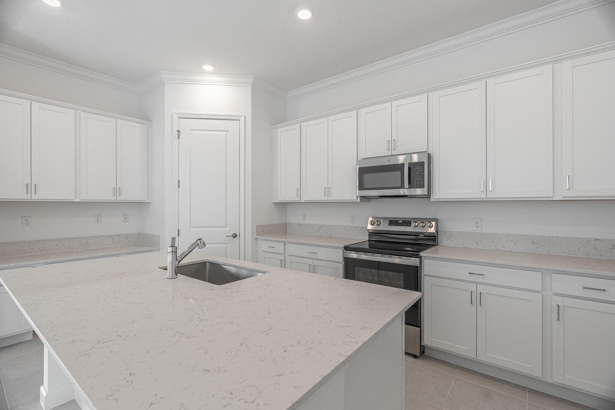 13885 SE Riversway Street, Port St. Lucie, FL 34984 — photo 9 of 35