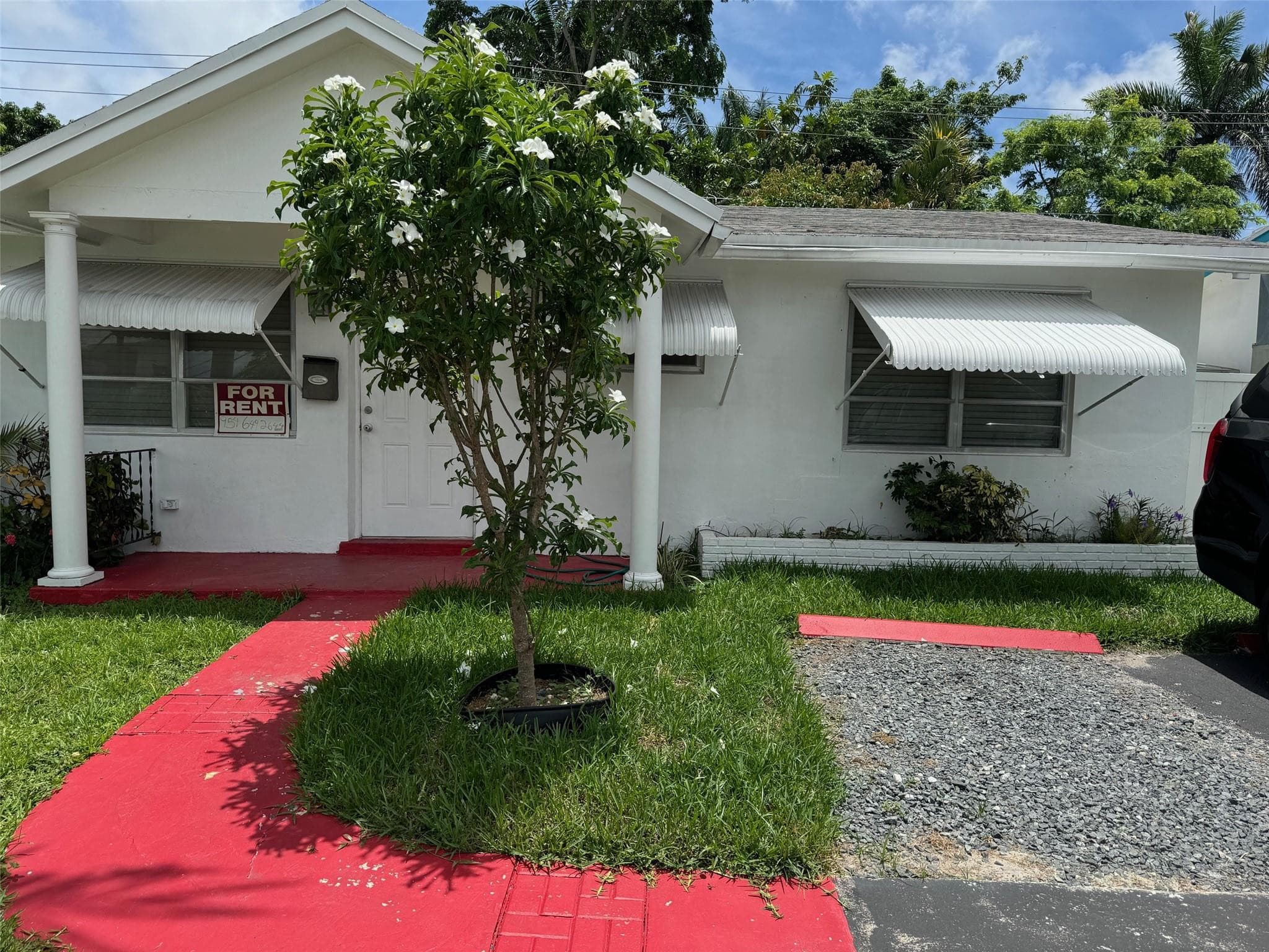 4564 NW 16th Avenue, Tamarac, FL 33309 — photo 1 of 5