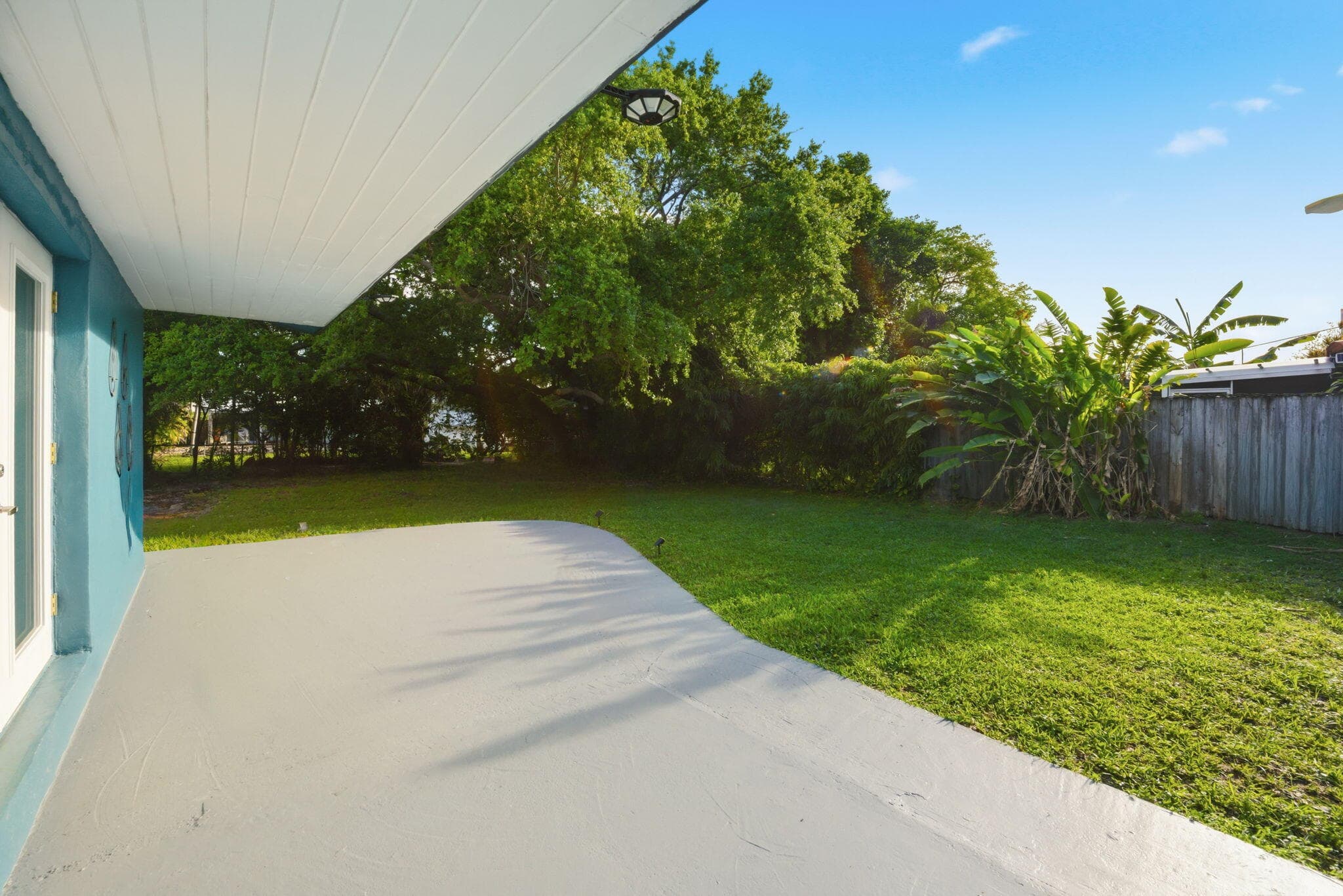 1431 SW 32nd Court, Fort Lauderdale, FL 33315 — photo 6 of 38