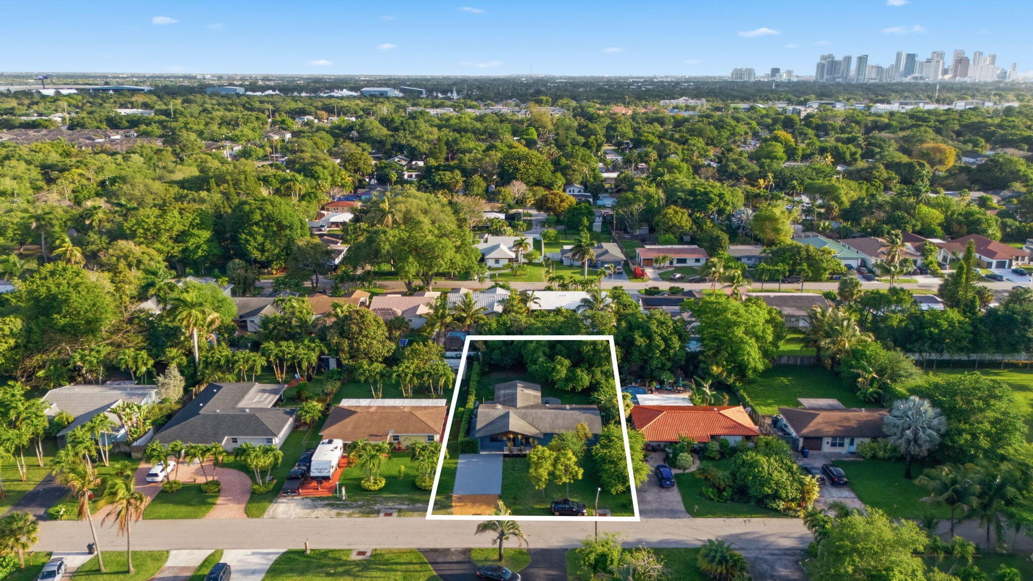1431 SW 32nd Court, Fort Lauderdale, FL 33315 — photo 33 of 38