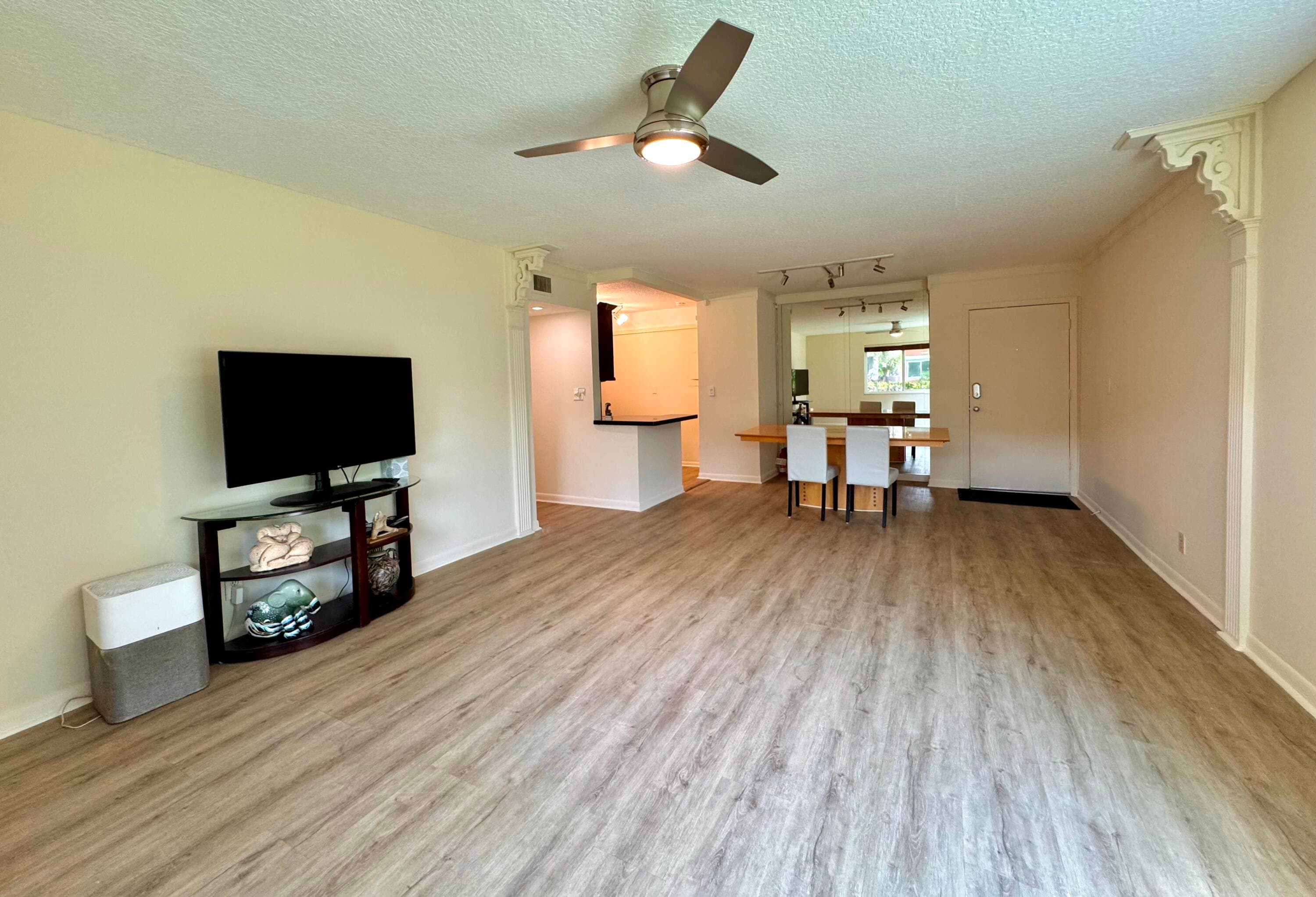 1920 NE 1st Terrace 118h, Wilton Manors, FL 33305 — photo 4 of 35