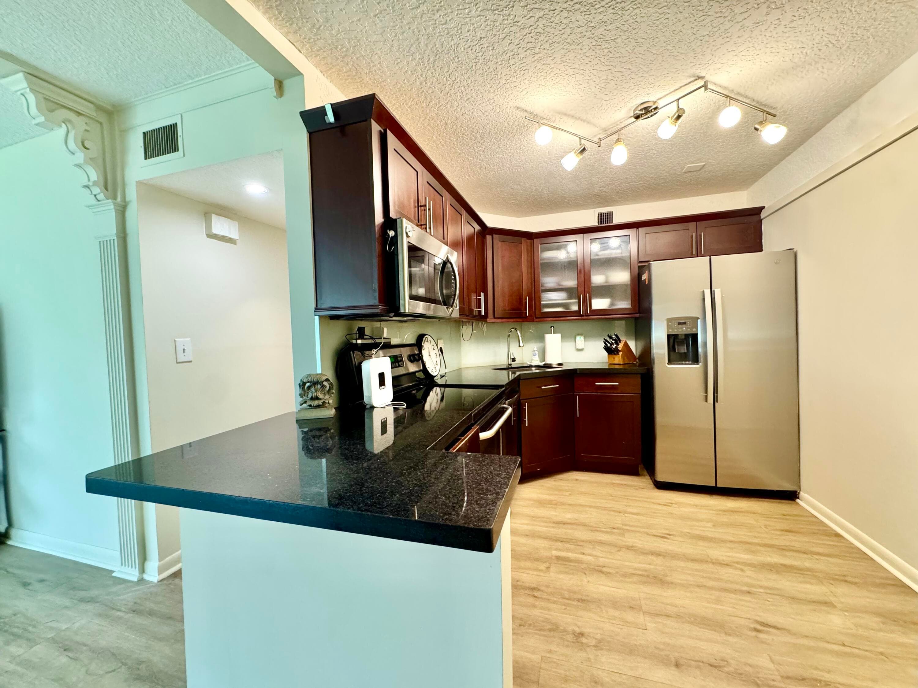 1920 NE 1st Terrace 118h, Wilton Manors, FL 33305 — photo 13 of 35