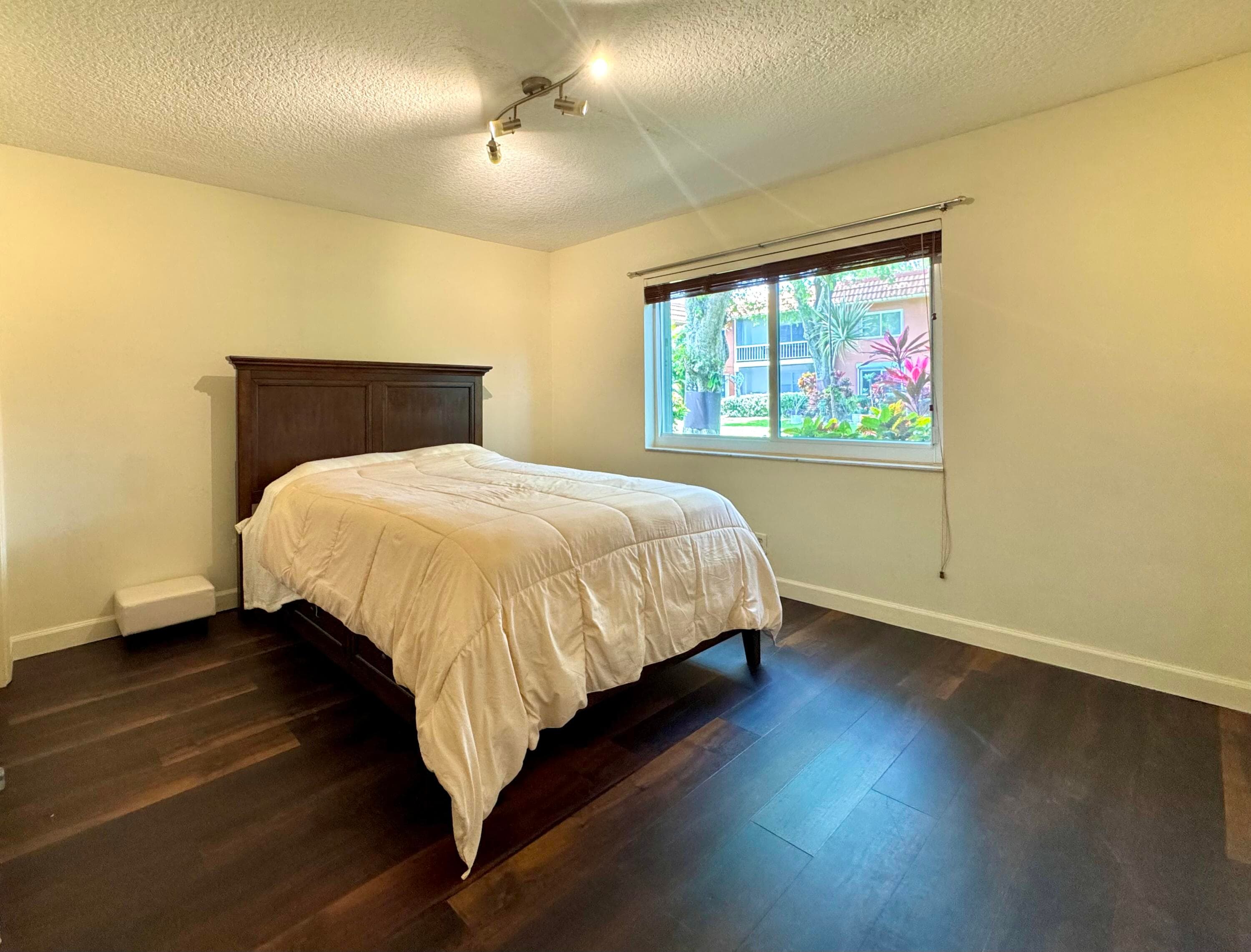1920 NE 1st Terrace 118h, Wilton Manors, FL 33305 — photo 14 of 35