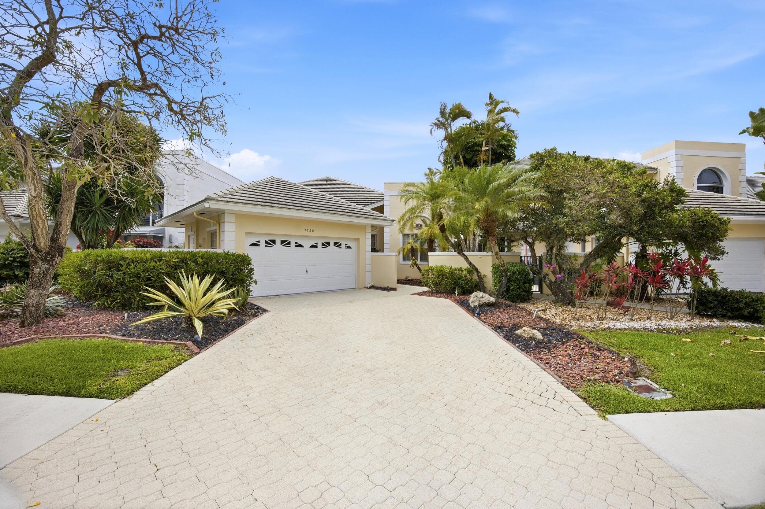 7780 Travelers Tree Drive, Boca Raton, FL 33433 — photo 4 of 59