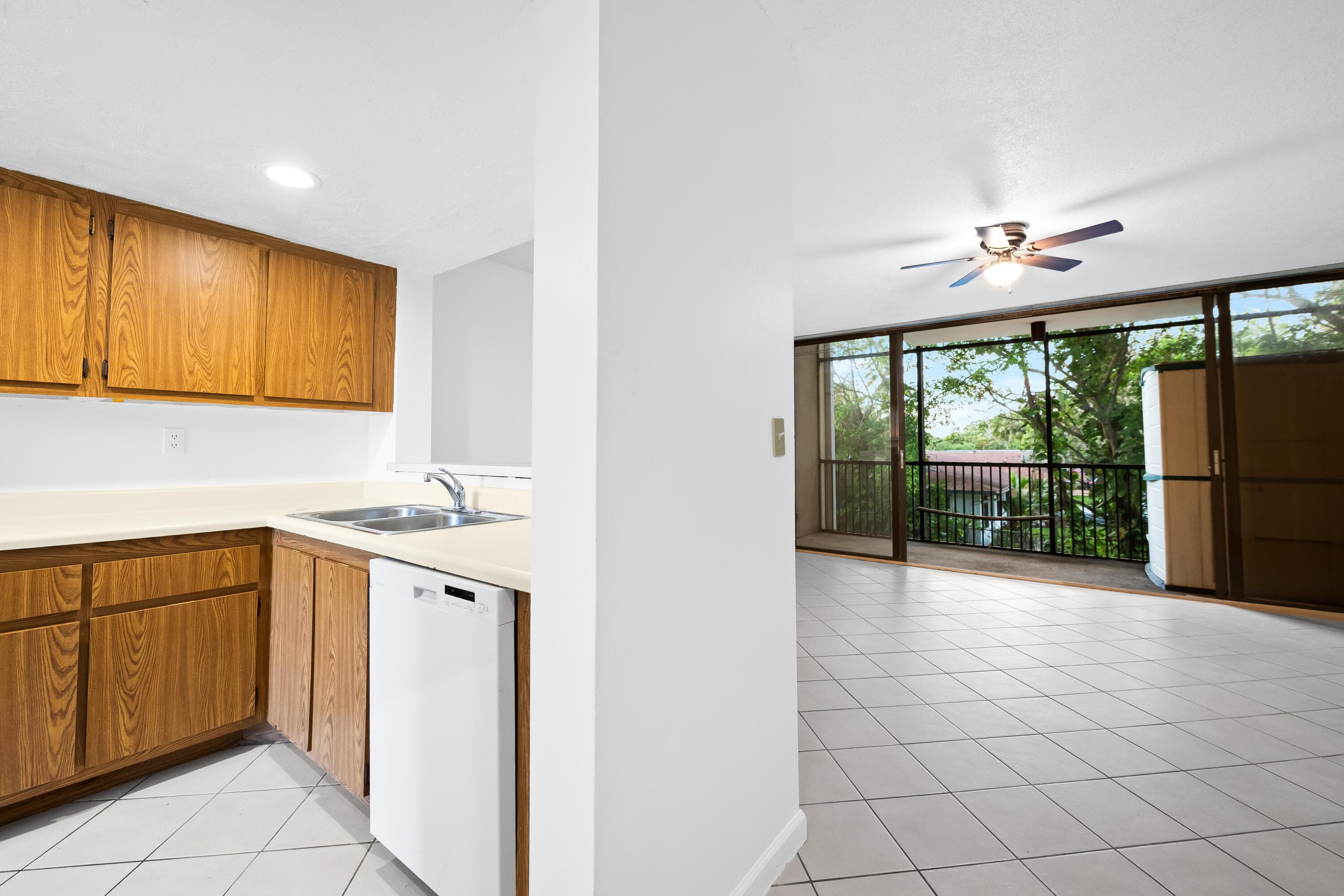 2811 SW 87th Terrace 1209, Davie, FL 33328 — photo 6 of 30
