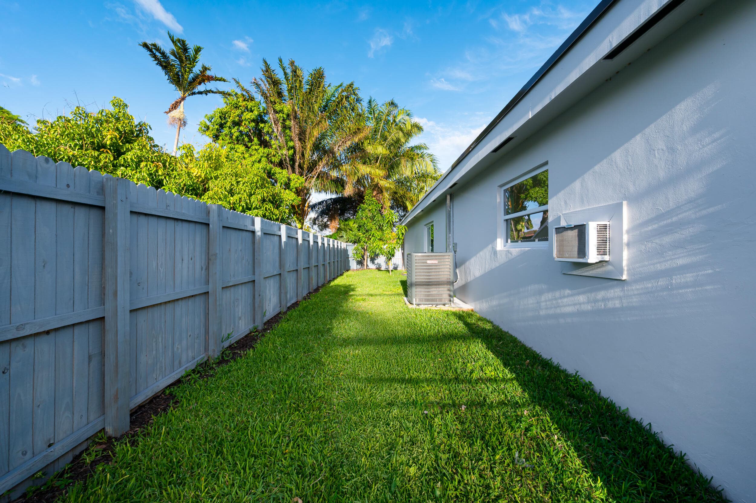3470 NW 21st Avenue, Oakland Park, FL 33309 — photo 59 of 81