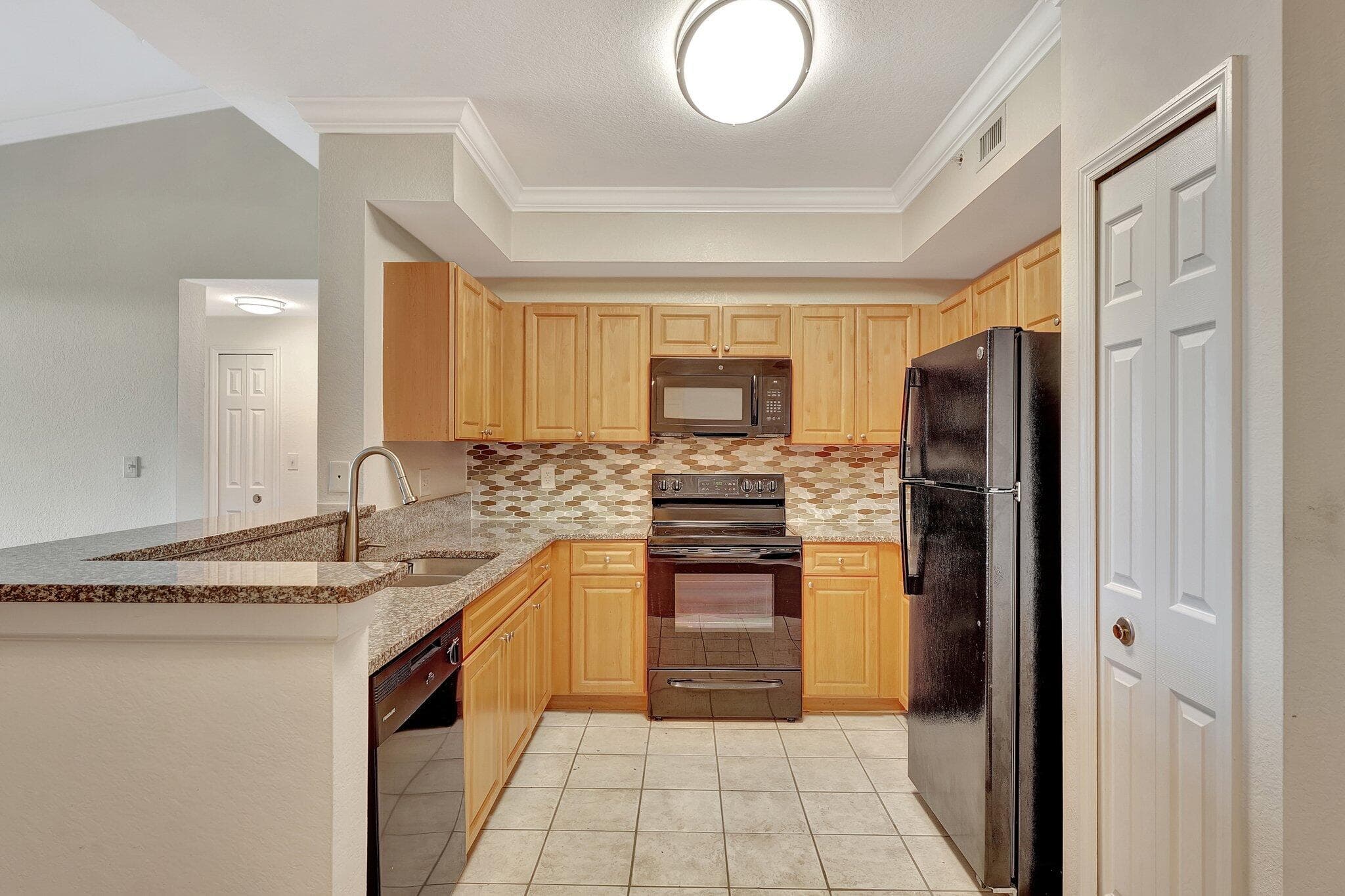 15085 Michelangelo Boulevard 208, Delray Beach, FL 33446 — photo 2 of 30