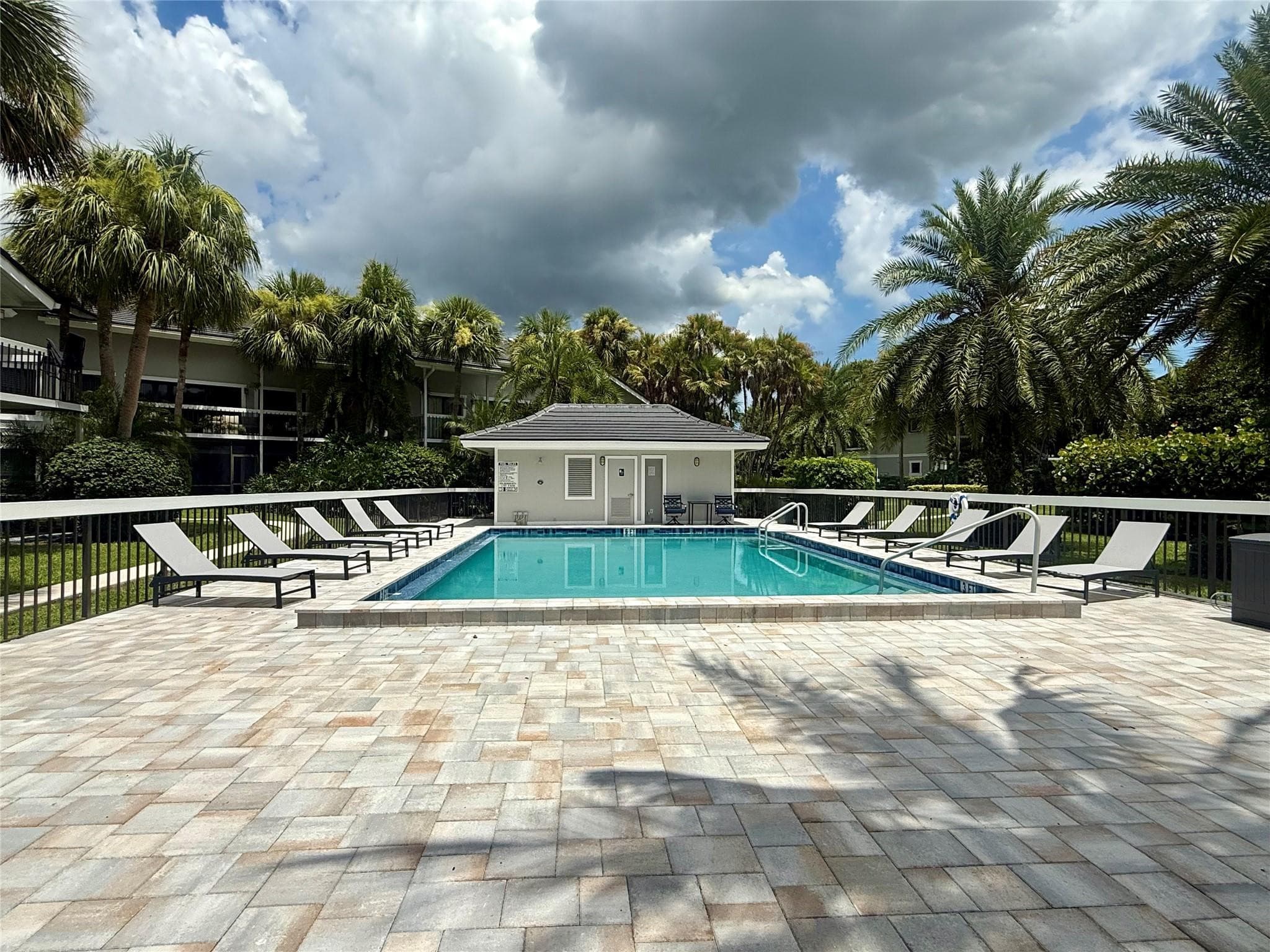 11863 Wimbledon Circle 536, Wellington, FL 33414 — photo 11 of 11