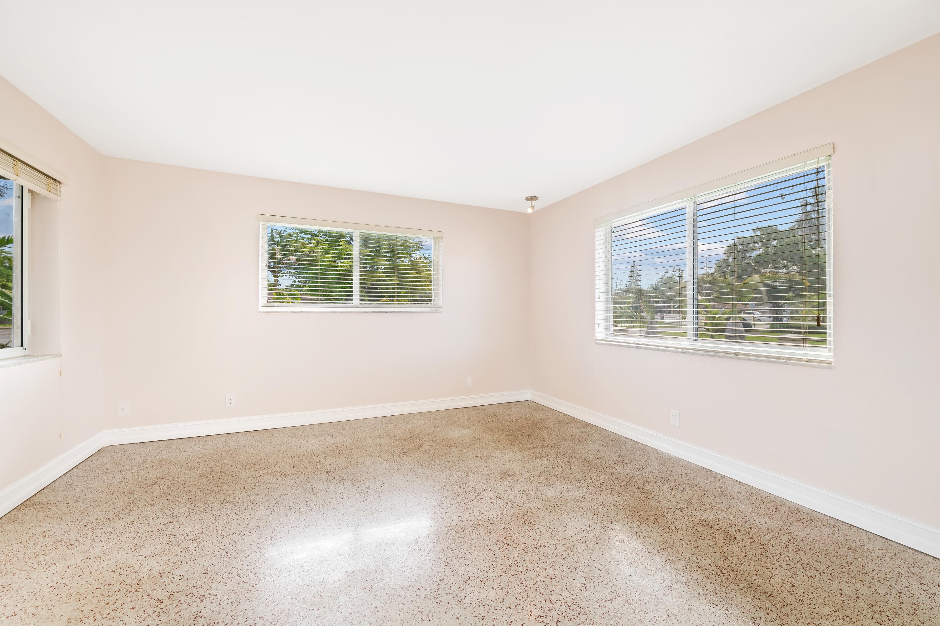 3801 Tennessee Avenue, Fort Lauderdale, FL 33312 — photo 12 of 27