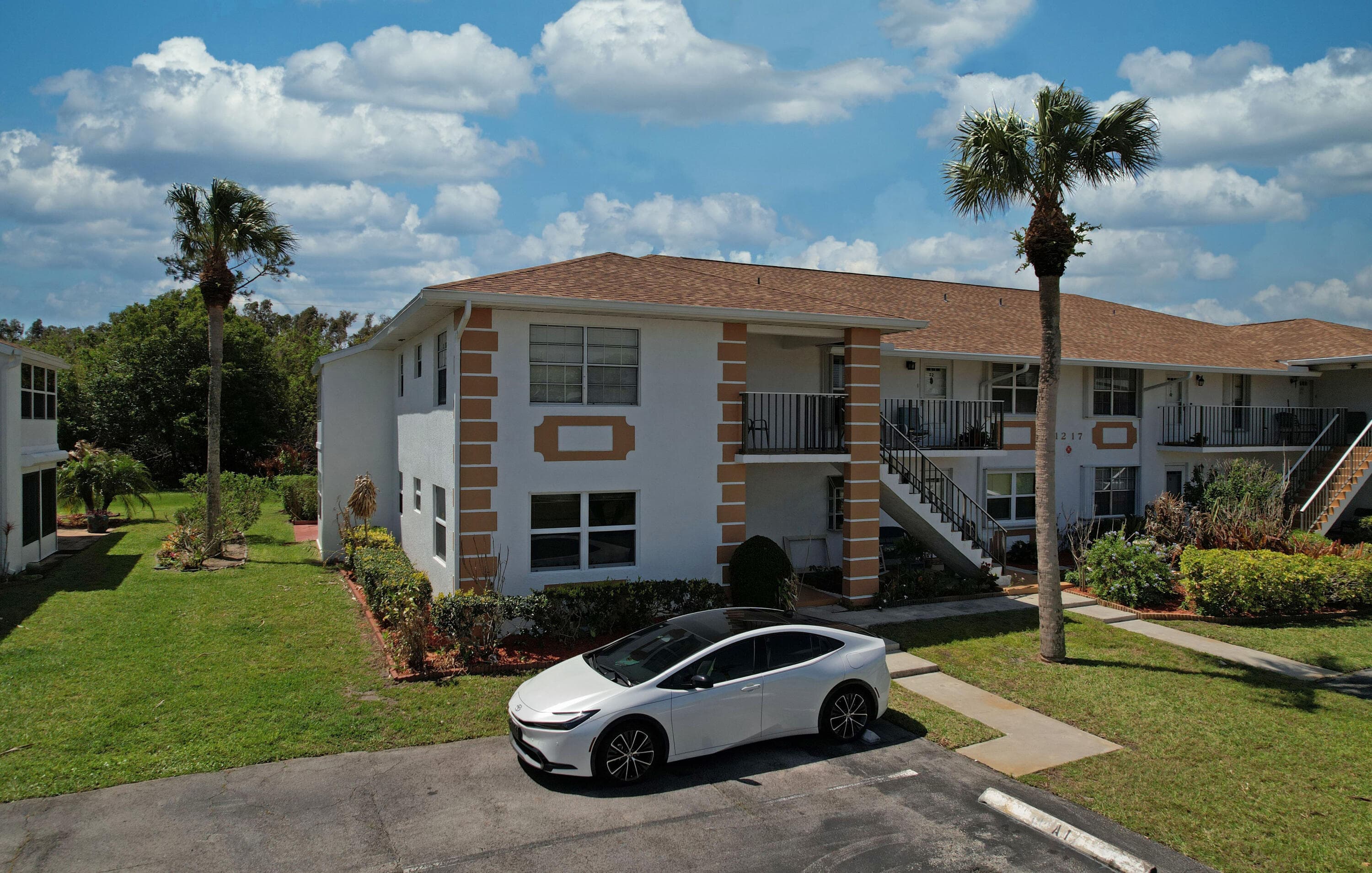 1217 S Lakes End Drive 1, Fort Pierce, FL 34982 — photo 5 of 73
