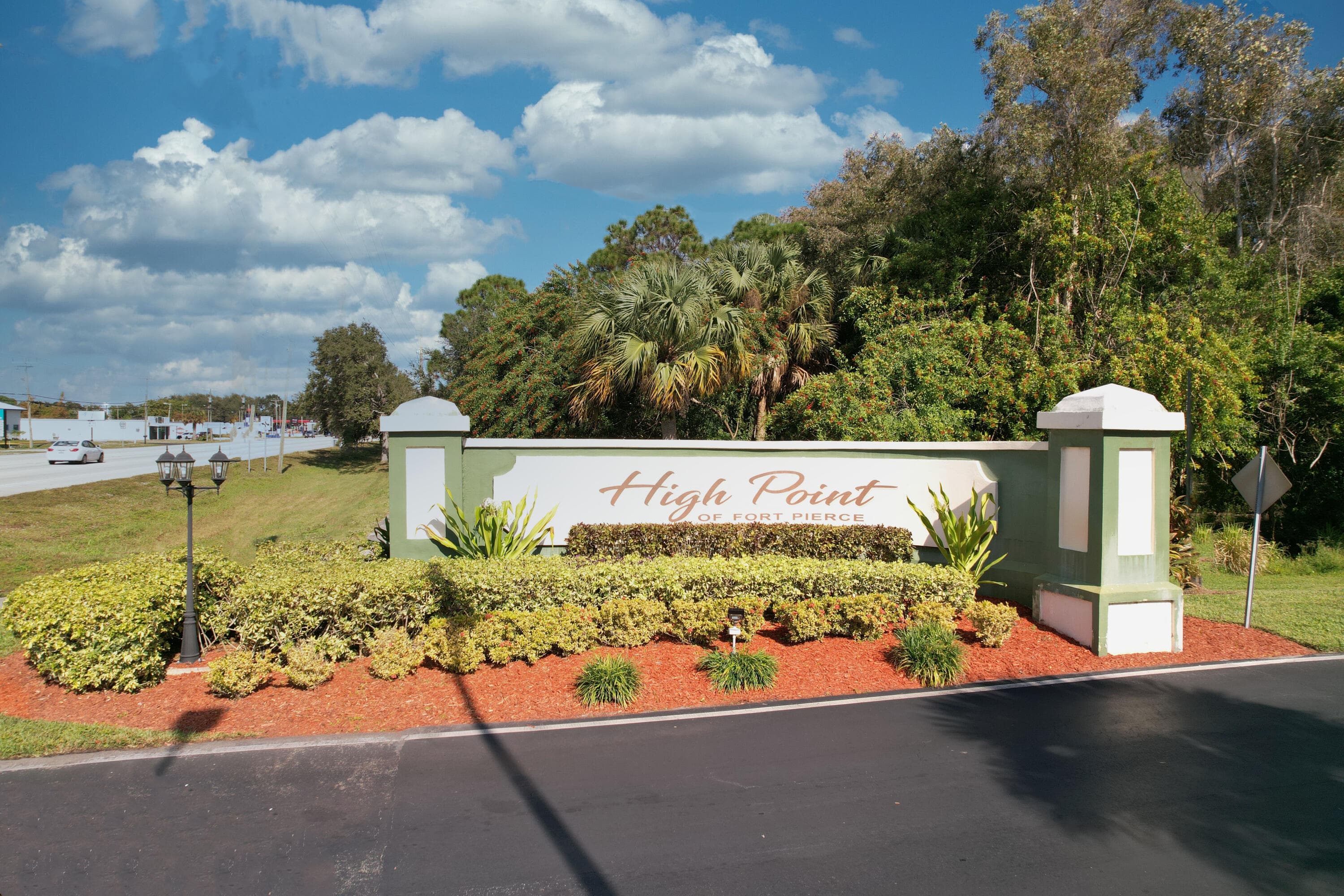 1217 S Lakes End Drive 1, Fort Pierce, FL 34982 — photo 19 of 73