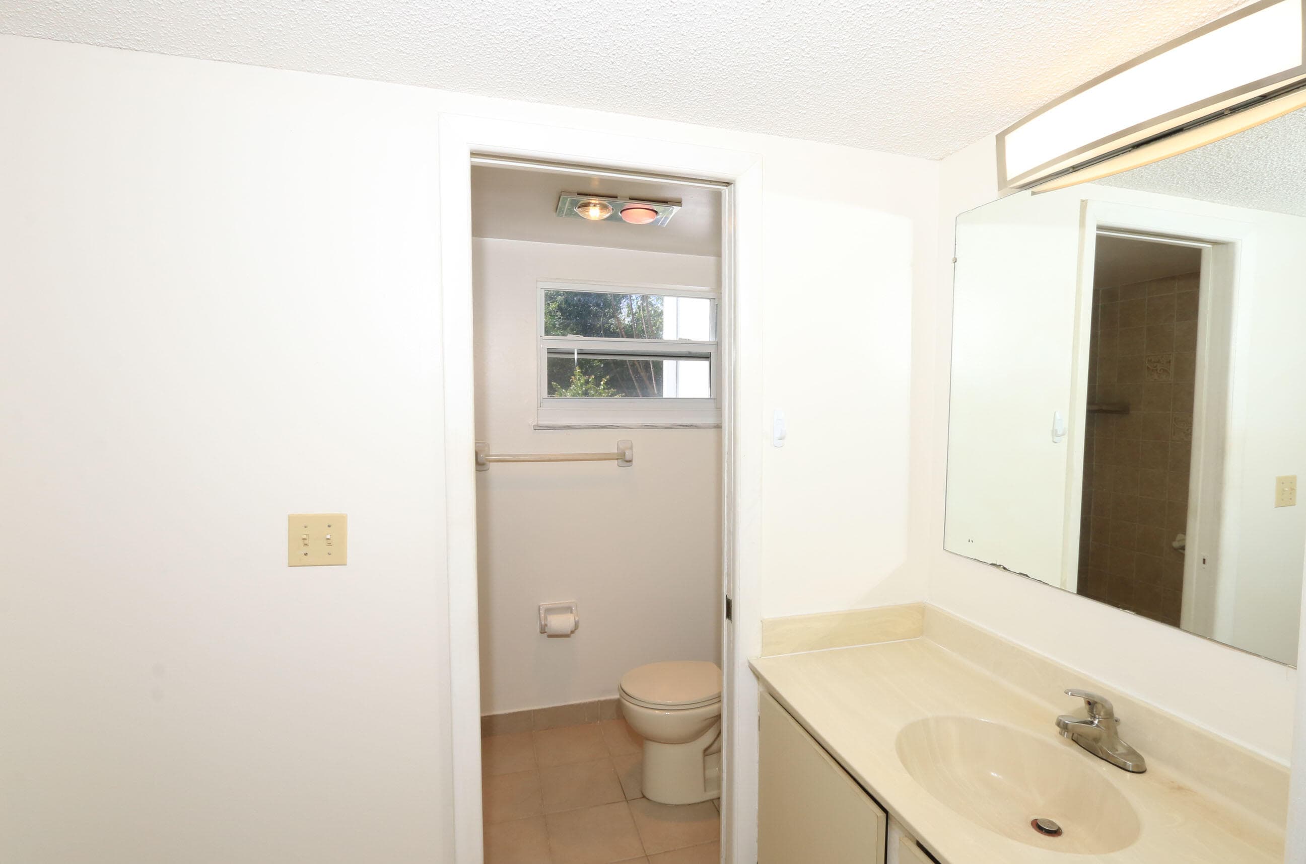 1217 S Lakes End Drive 1, Fort Pierce, FL 34982 — photo 37 of 73
