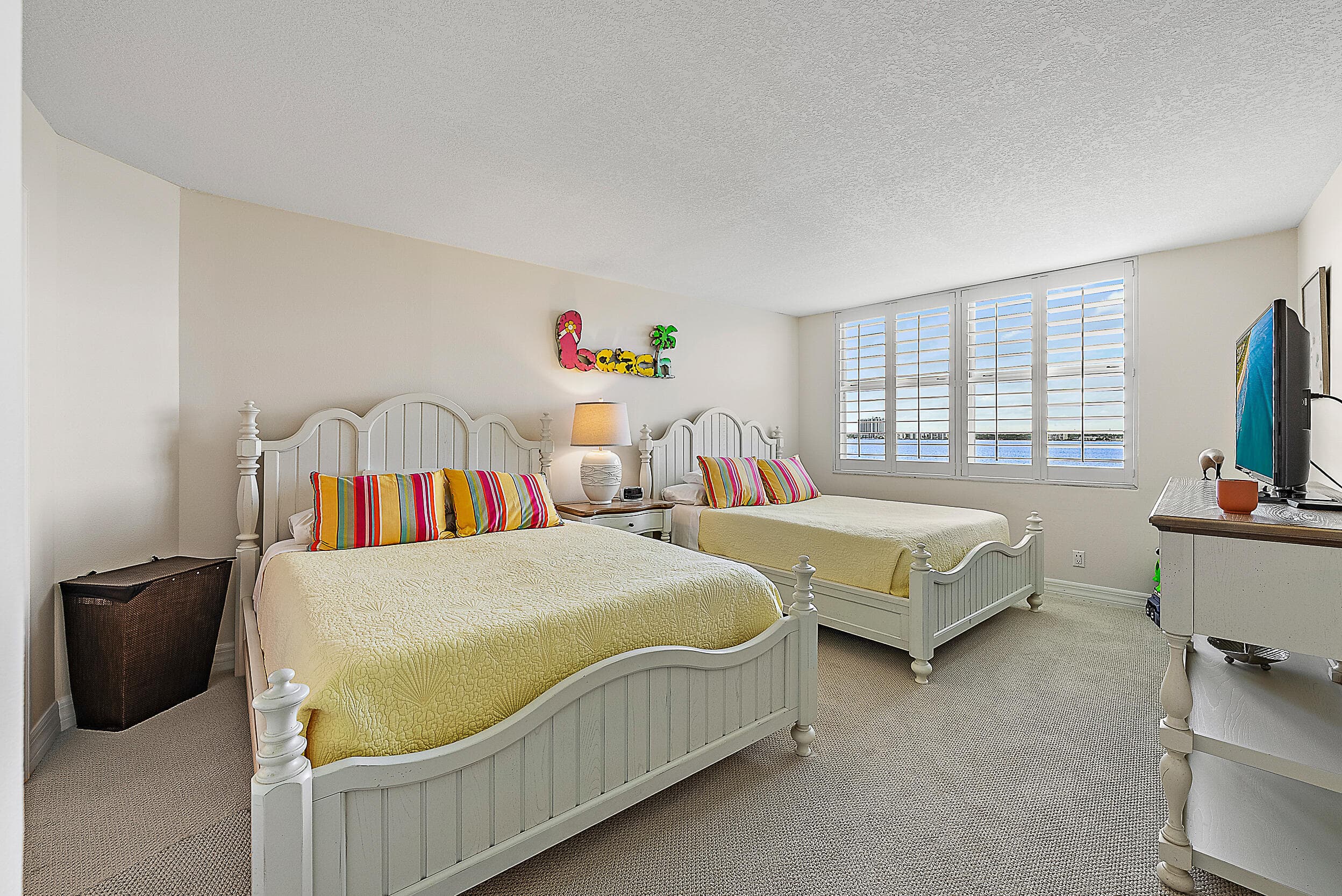 5200 N Ocean Drive 505, Singer Island, FL 33404 — photo 18 of 30