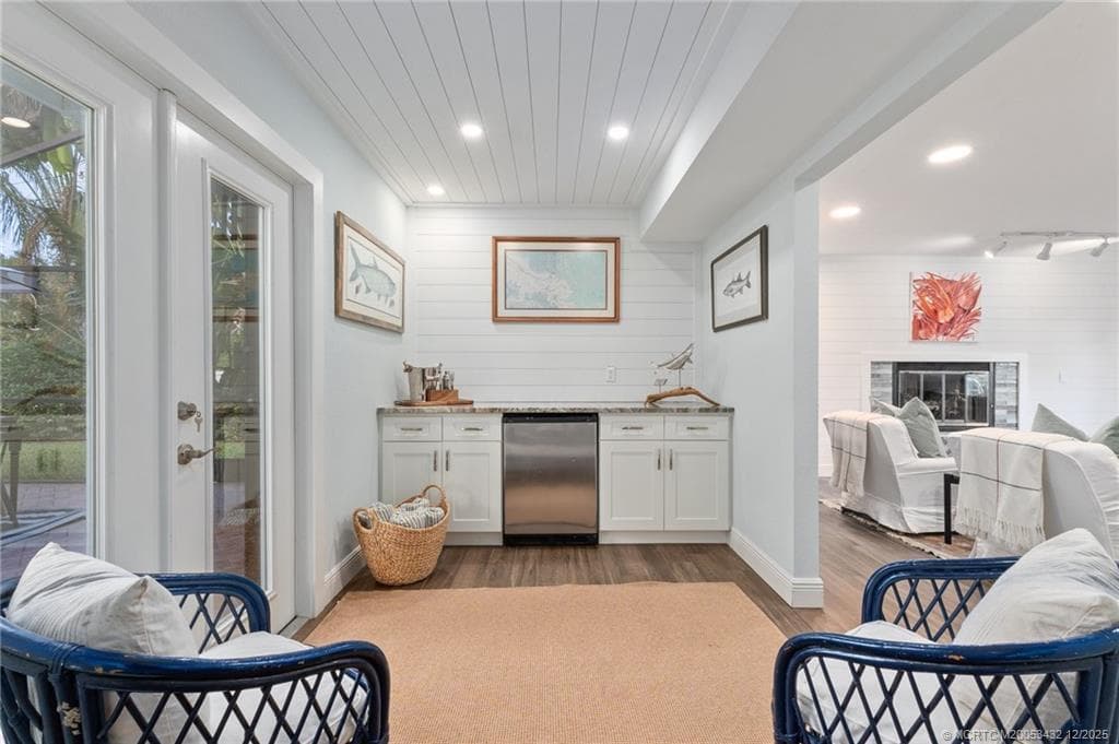 4304 SE Fairway E, Stuart, FL 34997 — photo 12 of 44