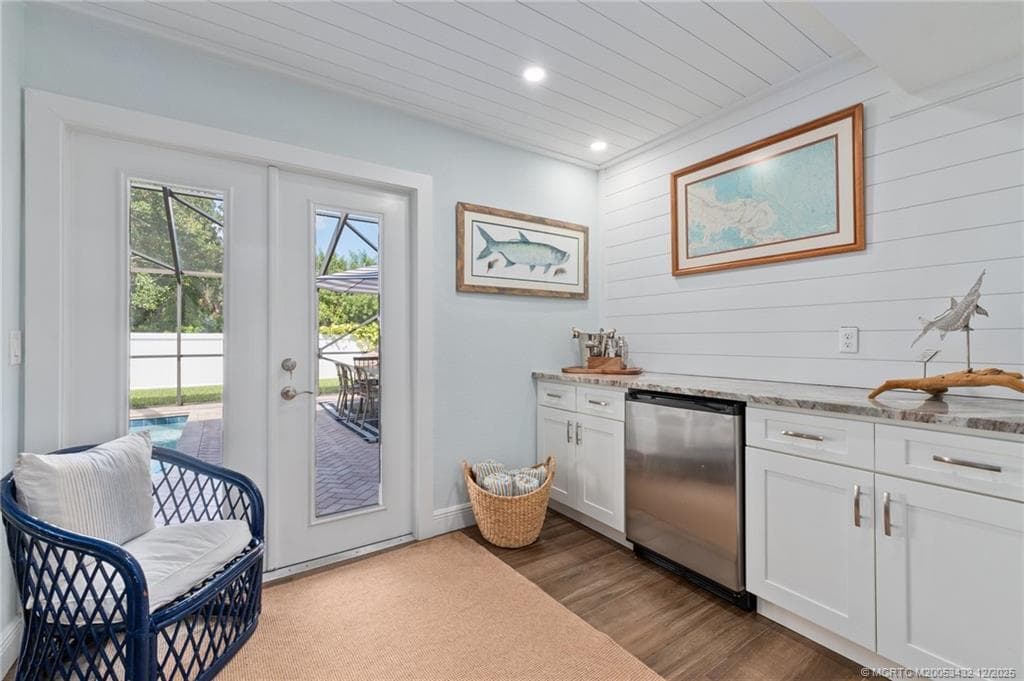 4304 SE Fairway E, Stuart, FL 34997 — photo 13 of 44