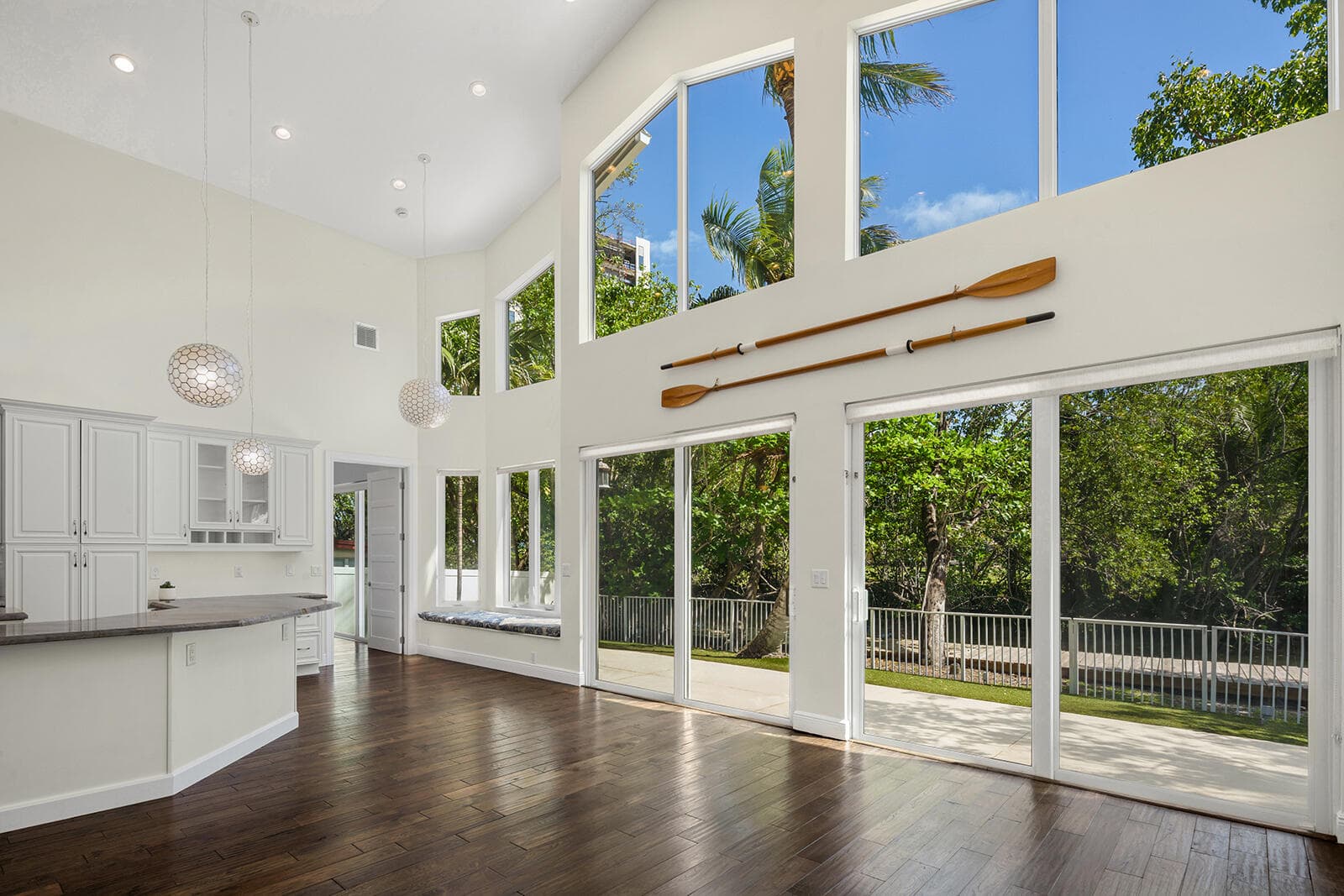 216 SE 10th Street, Fort Lauderdale, FL 33316 — photo 4 of 40