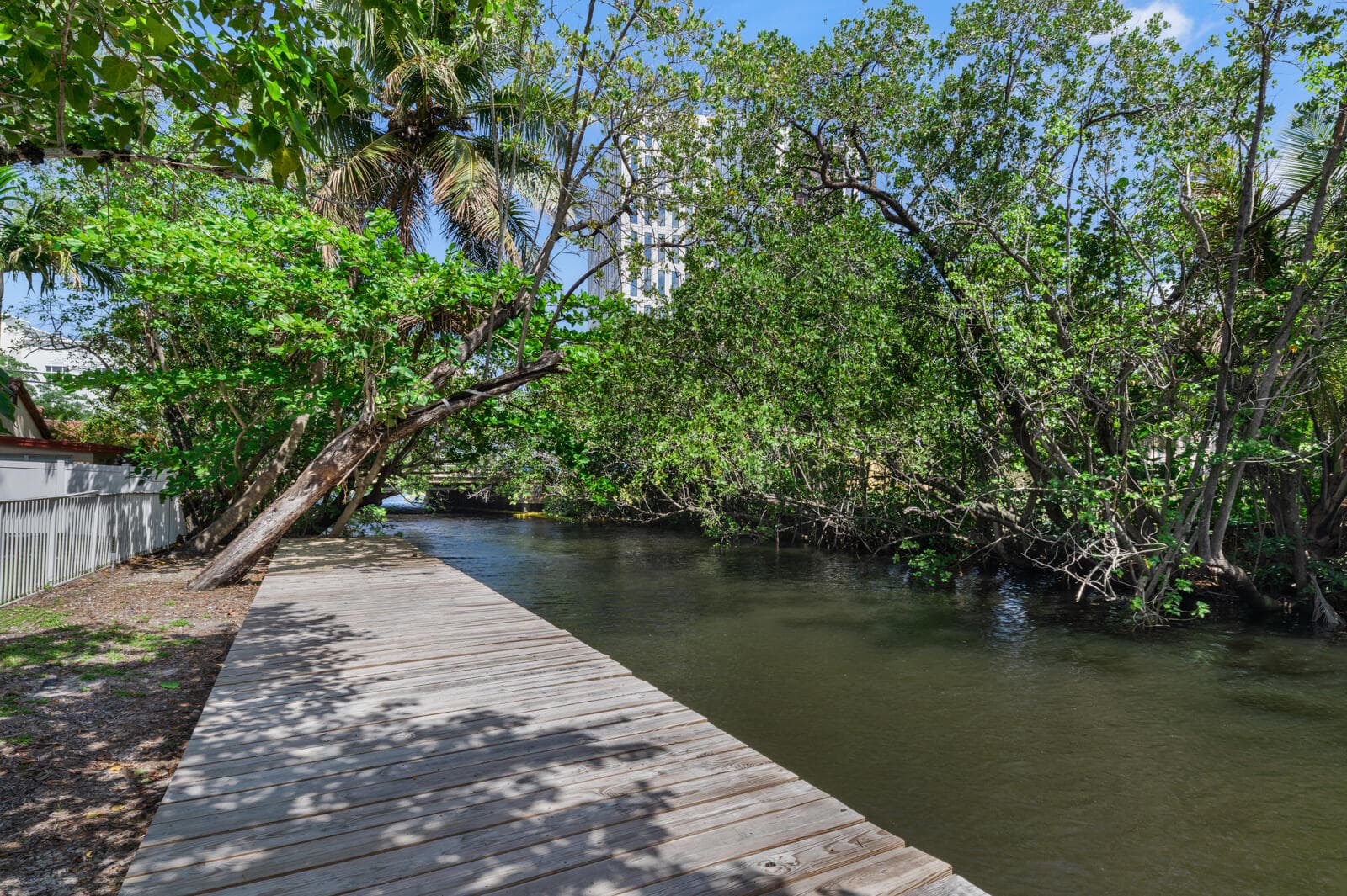 216 SE 10th Street, Fort Lauderdale, FL 33316 — photo 36 of 40