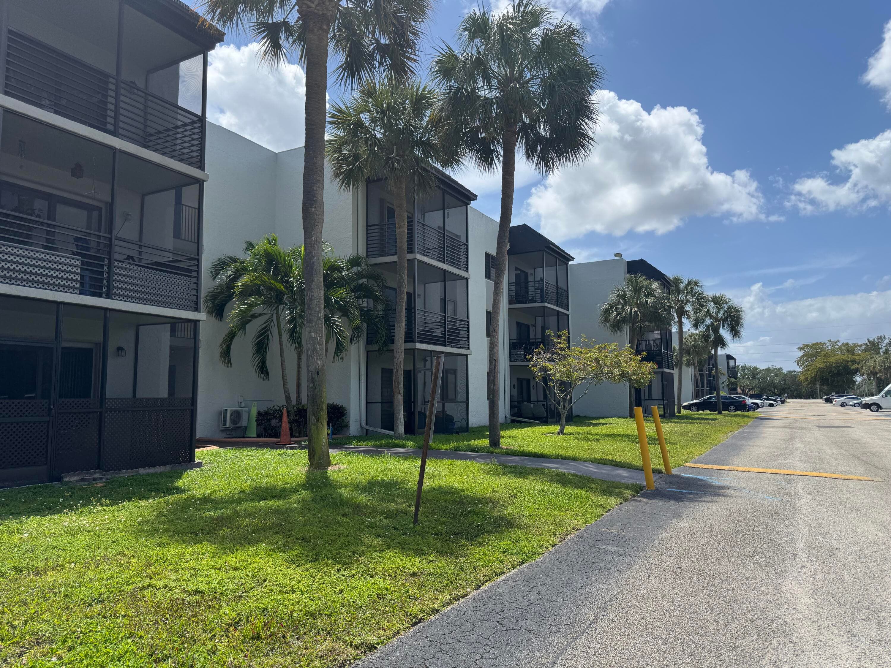 3710 N Pine Island Road 122, Sunrise, FL 33351 — photo 38 of 39