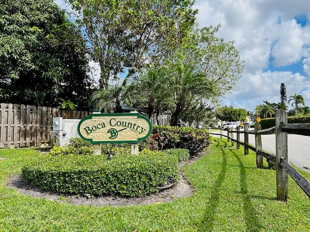 10551 Country Club Terrace, Boca Raton, FL 33428 — photo 38 of 42