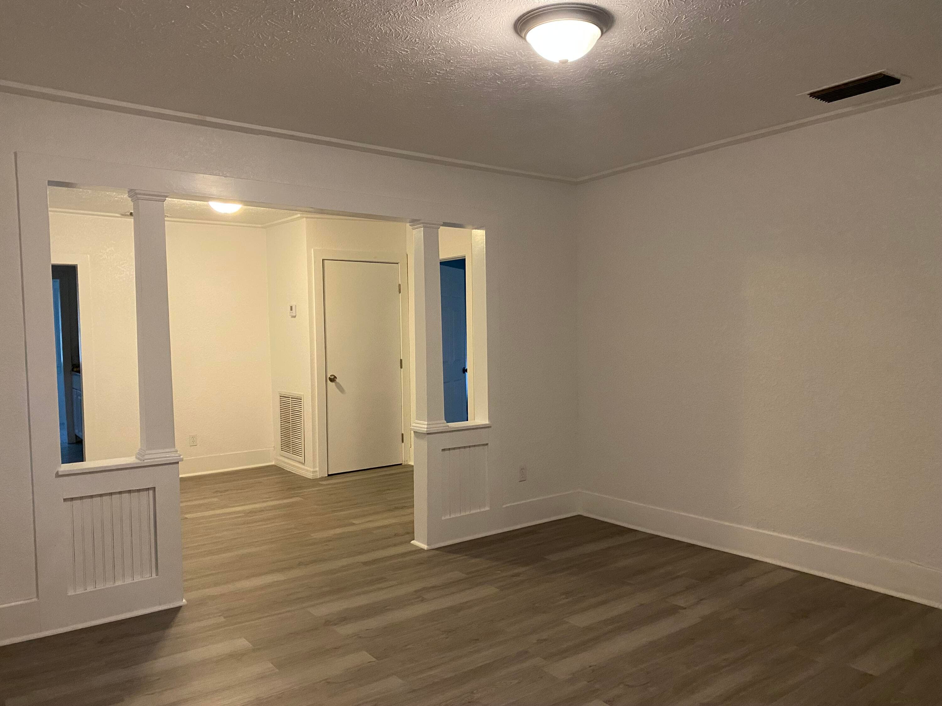 516 S 11th Street, Fort Pierce, FL 34950 — photo 9 of 19