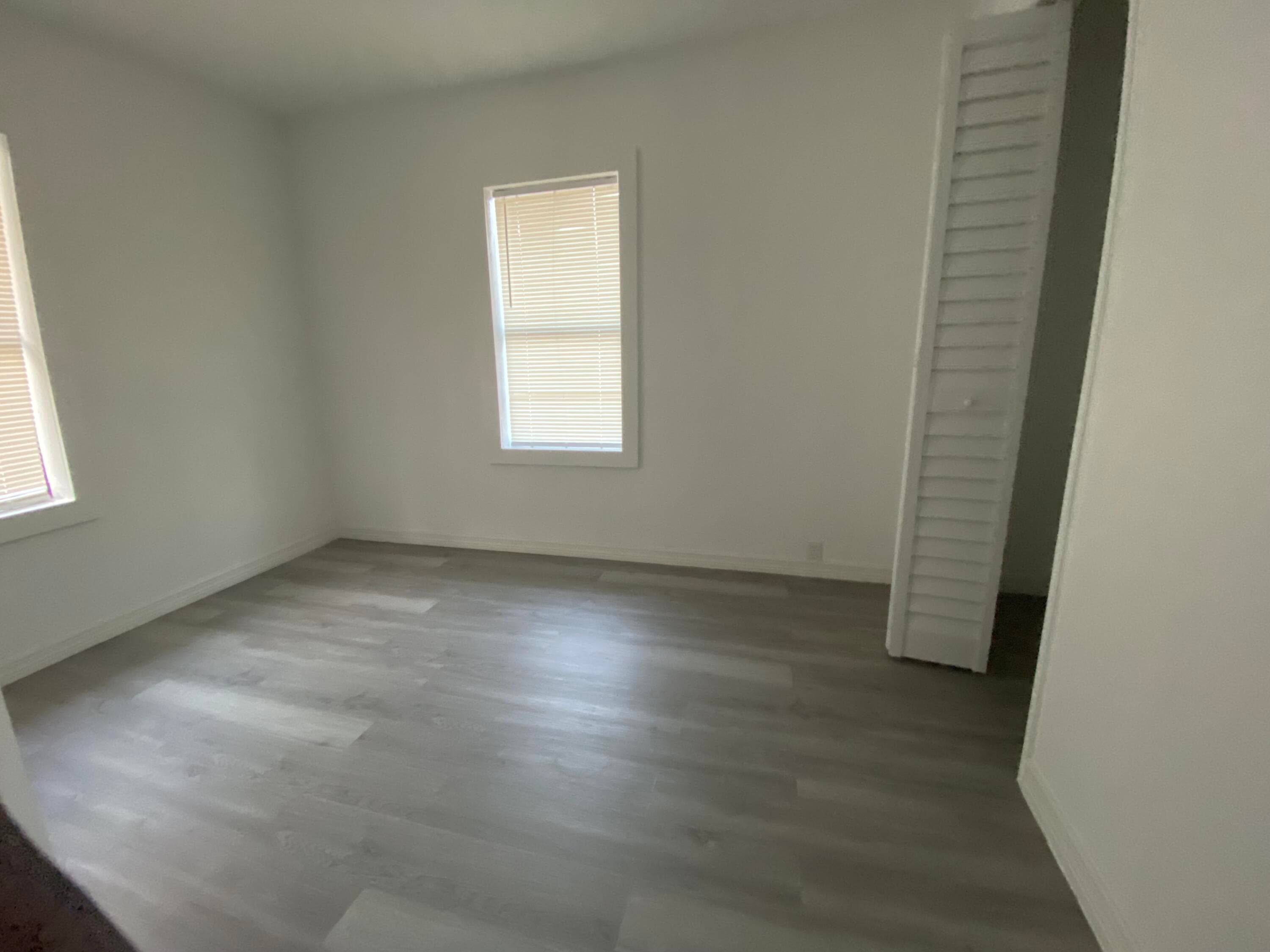 516 S 11th Street, Fort Pierce, FL 34950 — photo 18 of 19