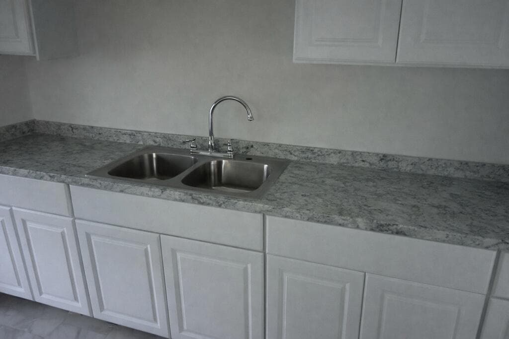 516 S 11th Street, Fort Pierce, FL 34950 — photo 5 of 19