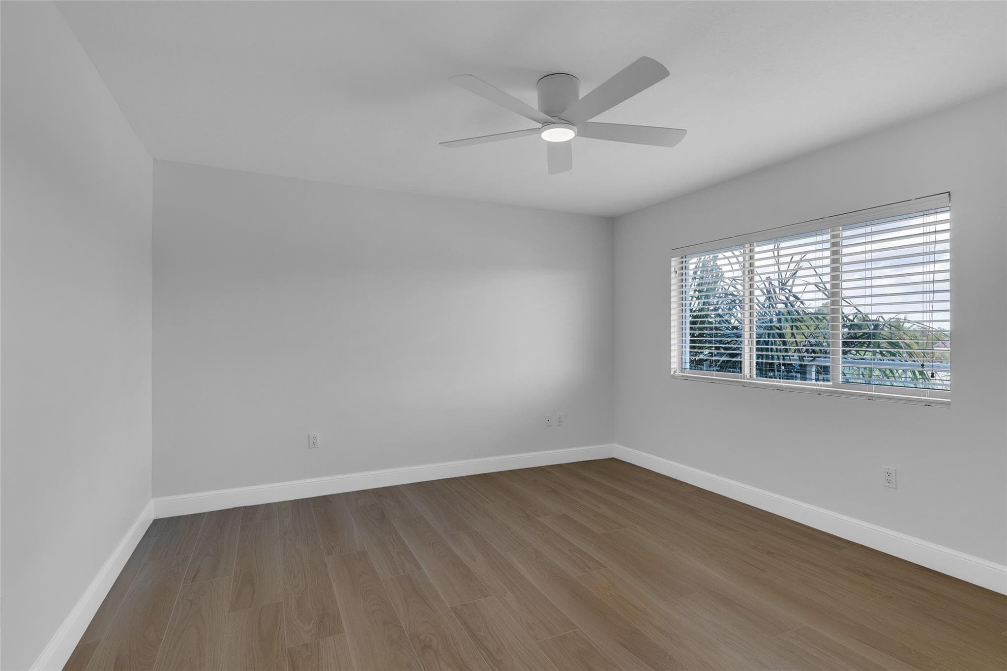 900 SE 2nd Street 502, Fort Lauderdale, FL 33301 — photo 17 of 27