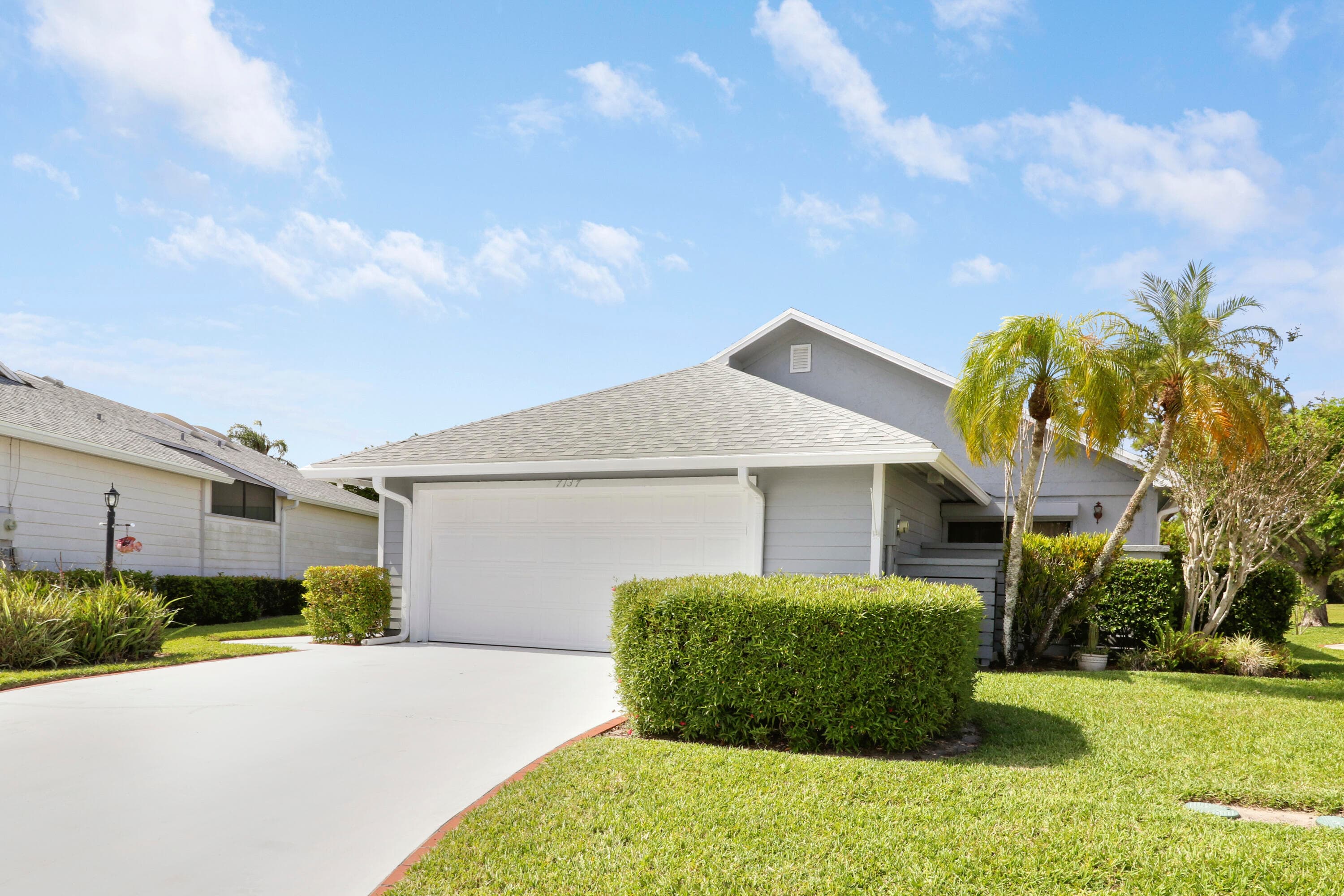 7137 SE Quincy Terrace, Hobe Sound, FL 33455 — photo 1 of 26
