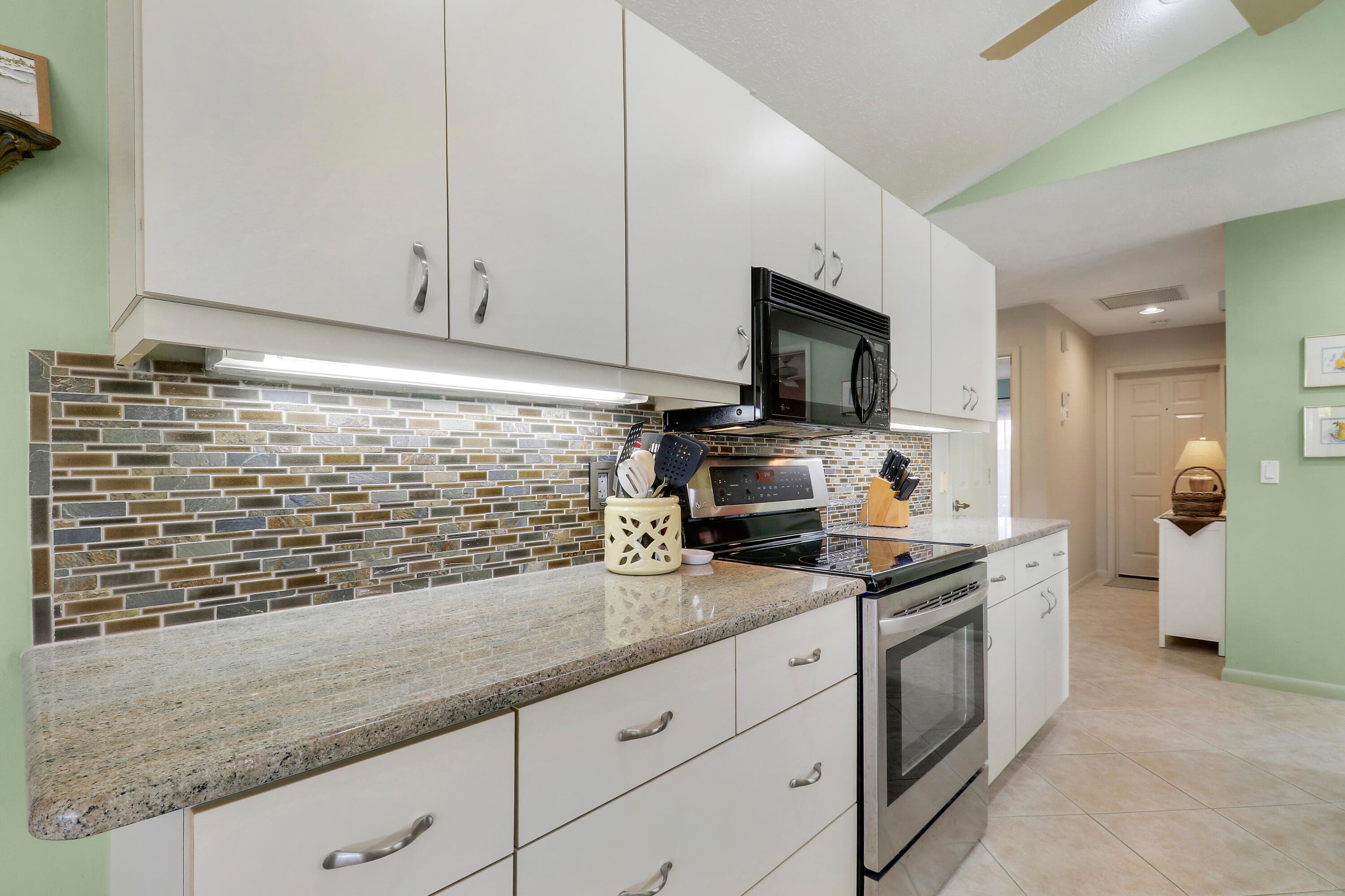 7137 SE Quincy Terrace, Hobe Sound, FL 33455 — photo 5 of 26