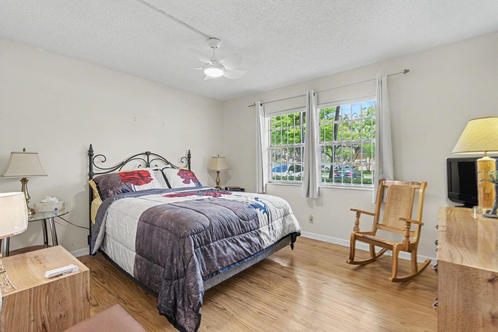 414 SE 10th Street 102, Dania Beach, FL 33004 — photo 19 of 34