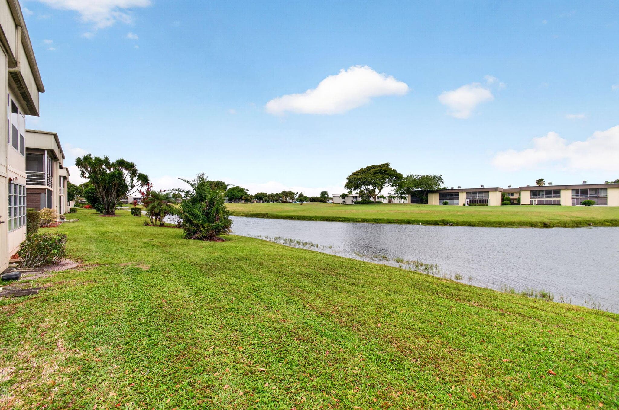 349 Capri H, Delray Beach, FL 33484 — photo 16 of 30