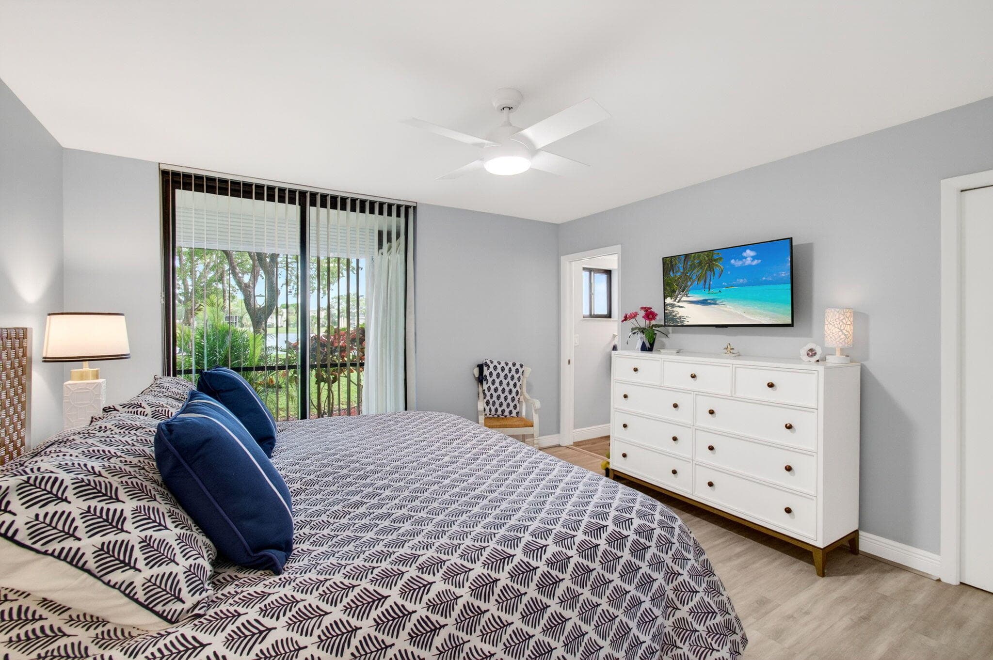 5280 Las Verdes Circle 112, Delray Beach, FL 33484 — photo 29 of 81