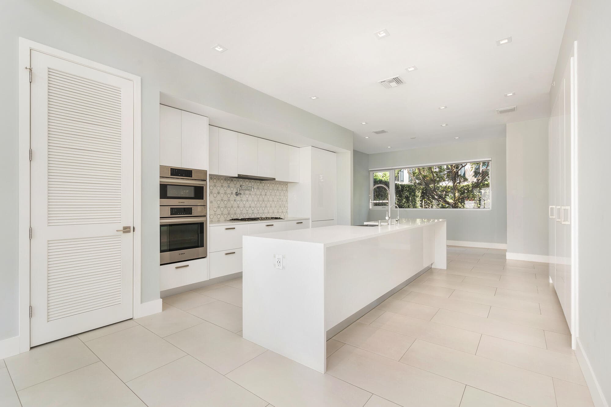 770 N Street, West Palm Beach, FL 33401 — photo 11 of 44