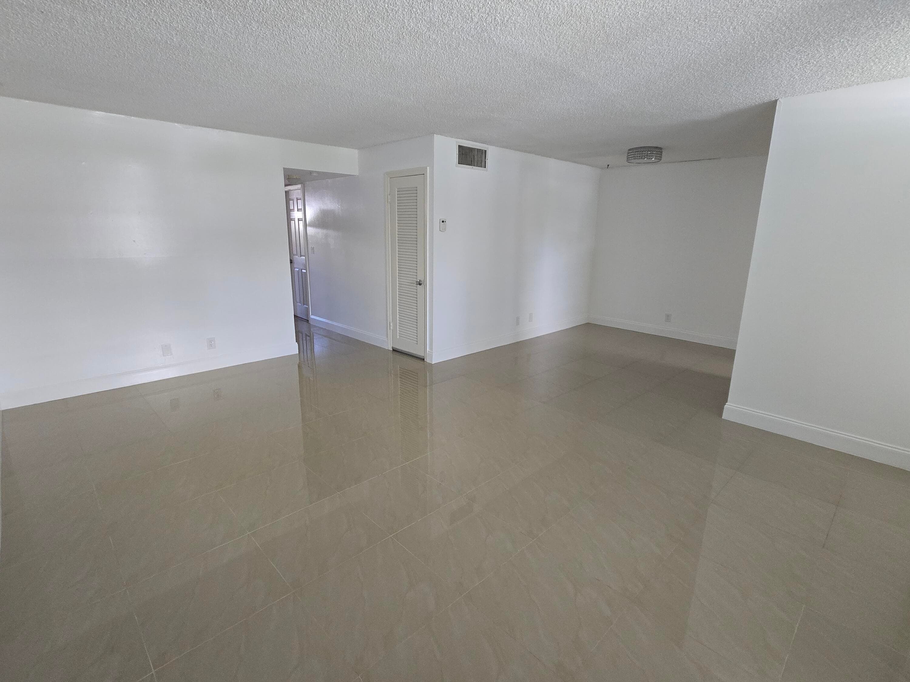 104 Paradise Harbour Boulevard 114, North Palm Beach, FL 33408 — photo 31 of 40