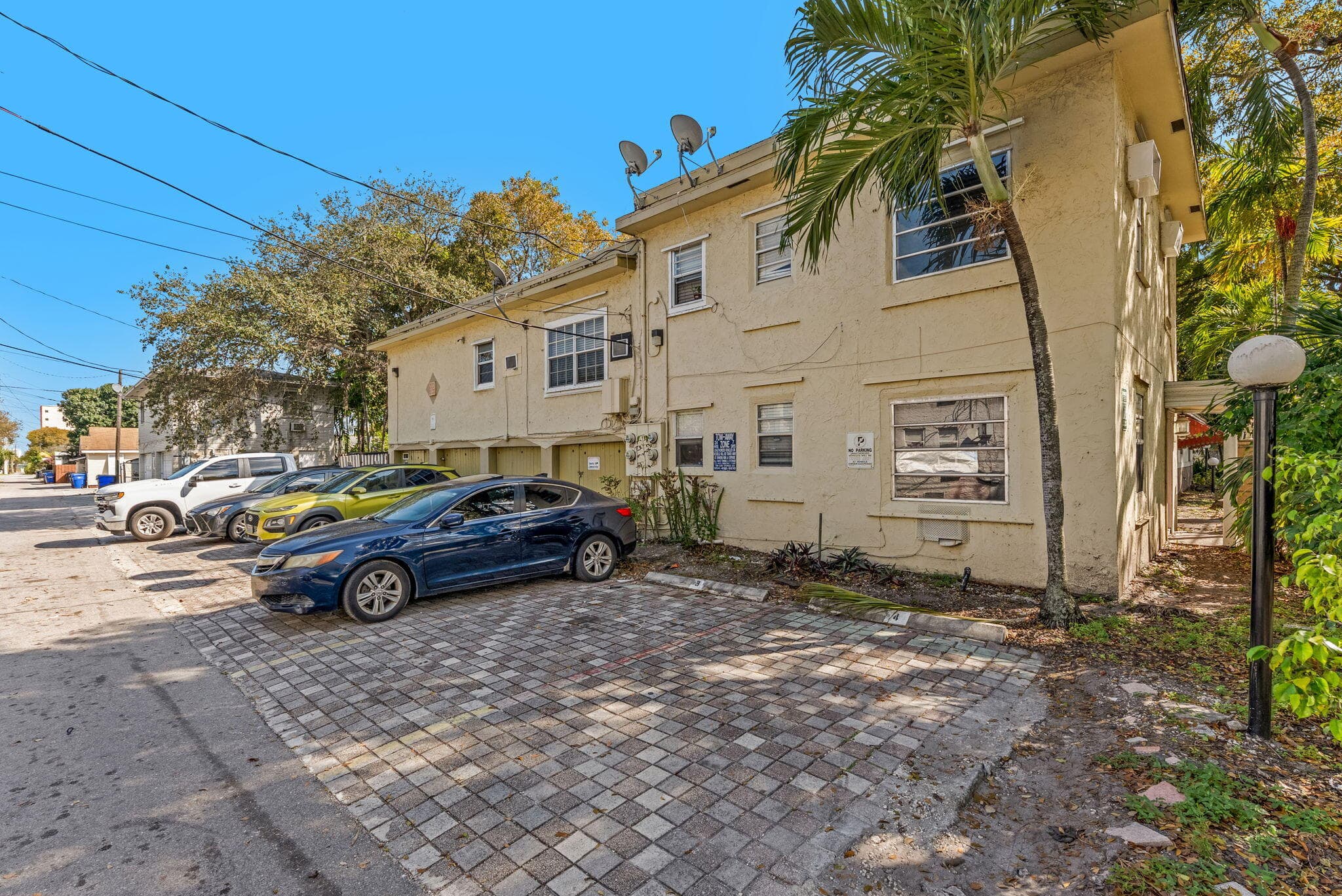 1857 Buchanan Street 7, Hollywood, FL 33020 — photo 3 of 18